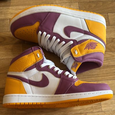 Nike Air Jordan 1 High OG "Brotherhood"