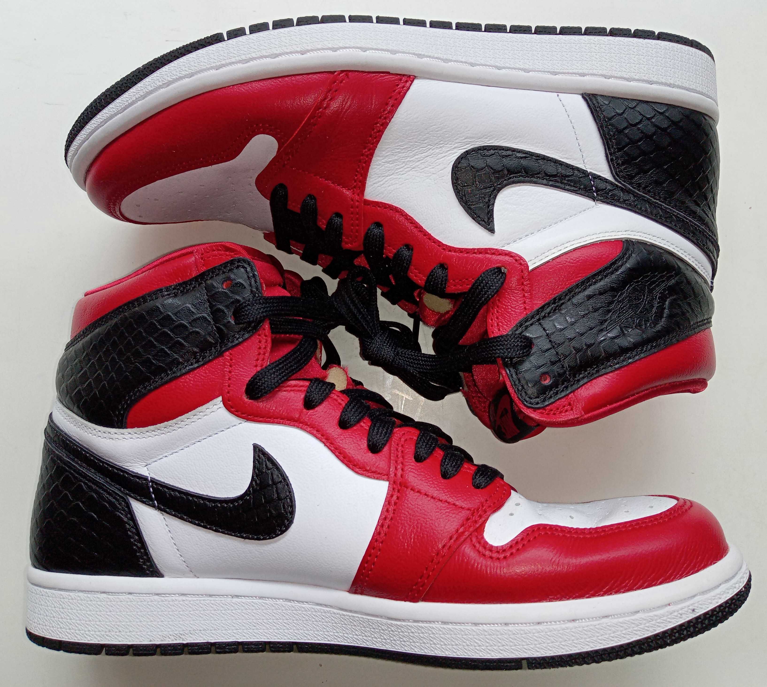 Nike Women's Air Jordan 1 High OG "Satin Red"