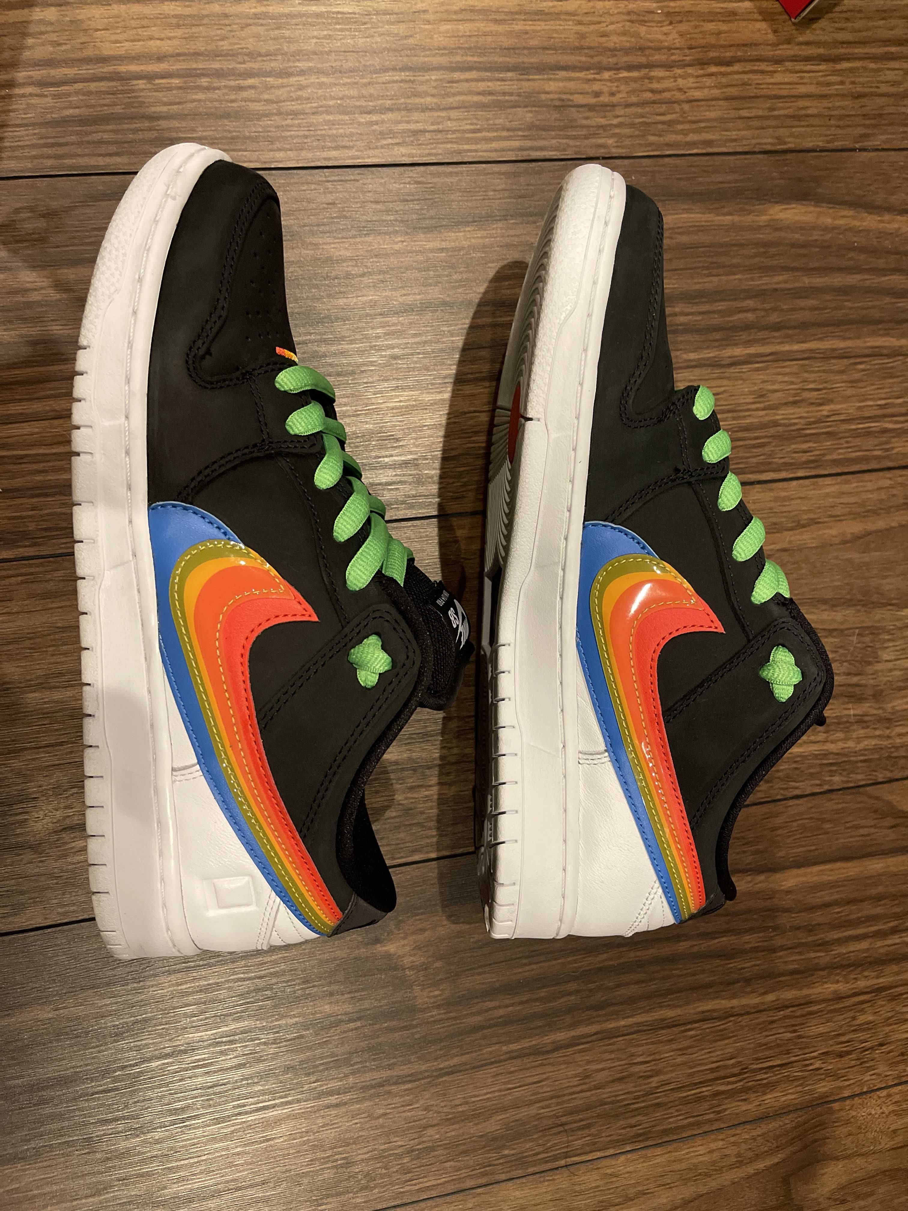 Polaroid × Nike SB Dunk Low Pro QS "Black/White"