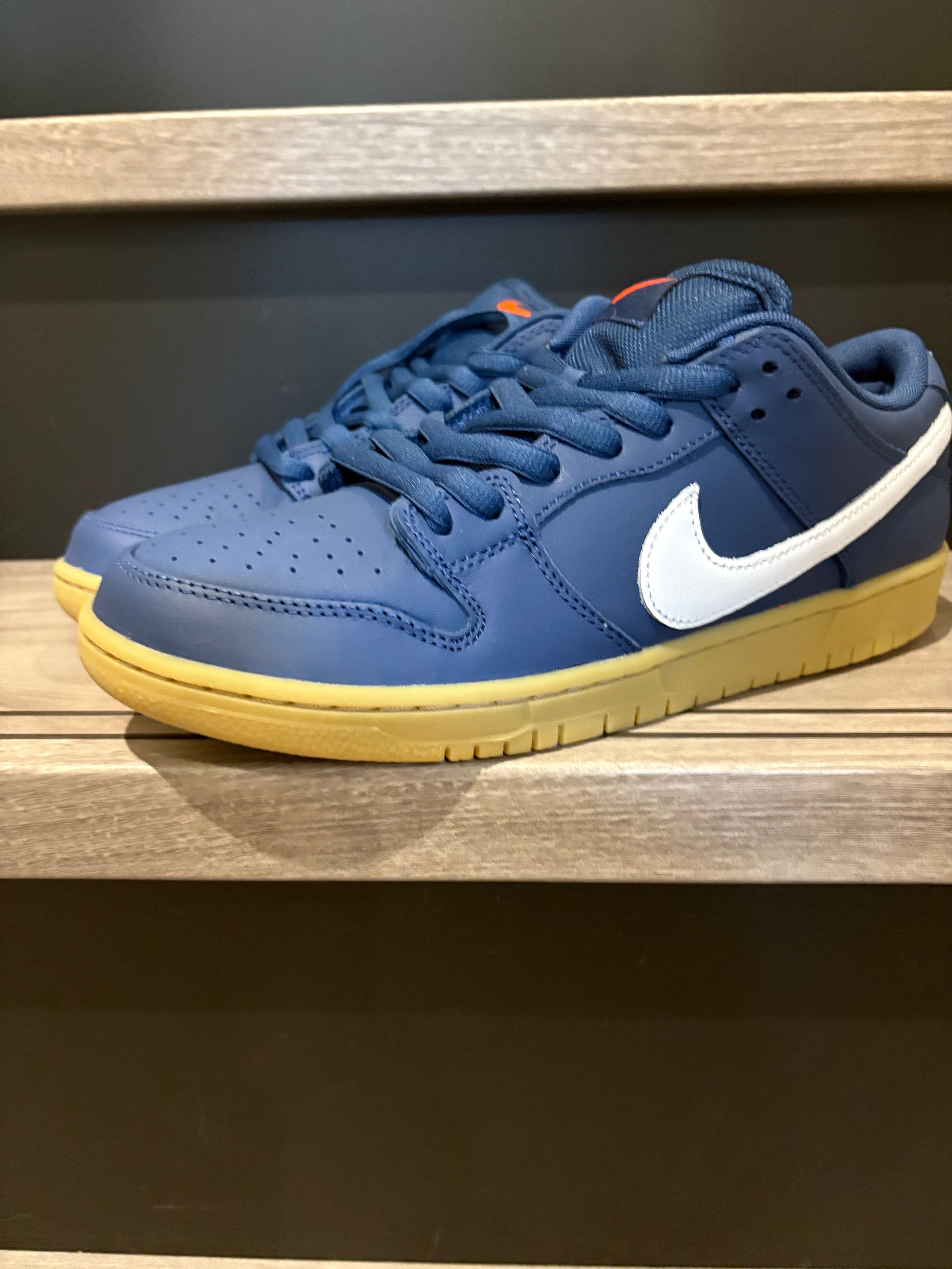 Nike SB Dunk Low Pro ISO Orange Label "Navy Gum"
