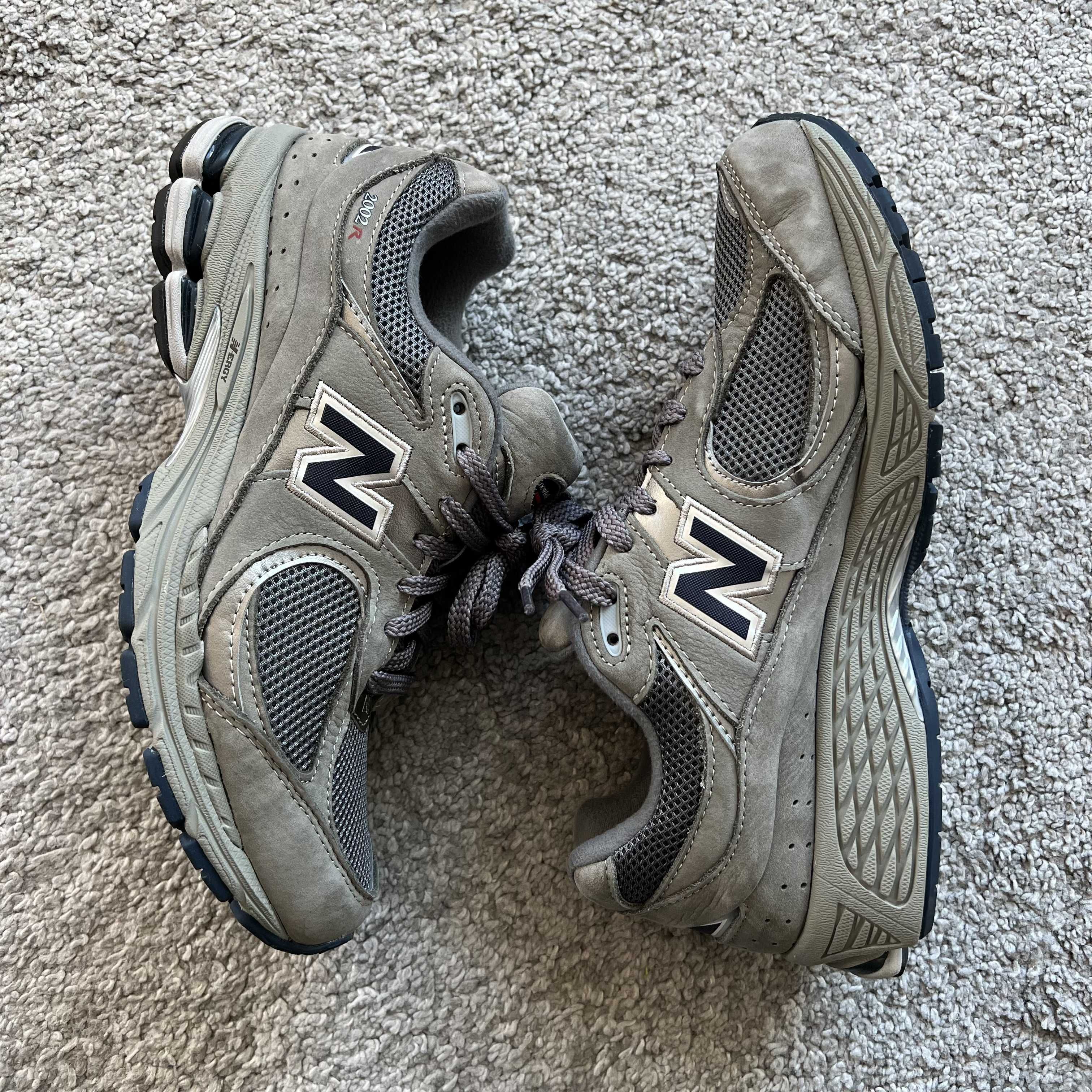 New Balance 2002R "Gray"