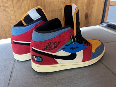 Blue The Great × Nike Air Jordan 1 Mid "Fearless"