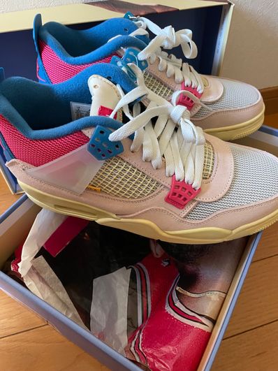 UNION × Nike Air Jordan 4 SP "Guava Ice/Light Fusion Red"