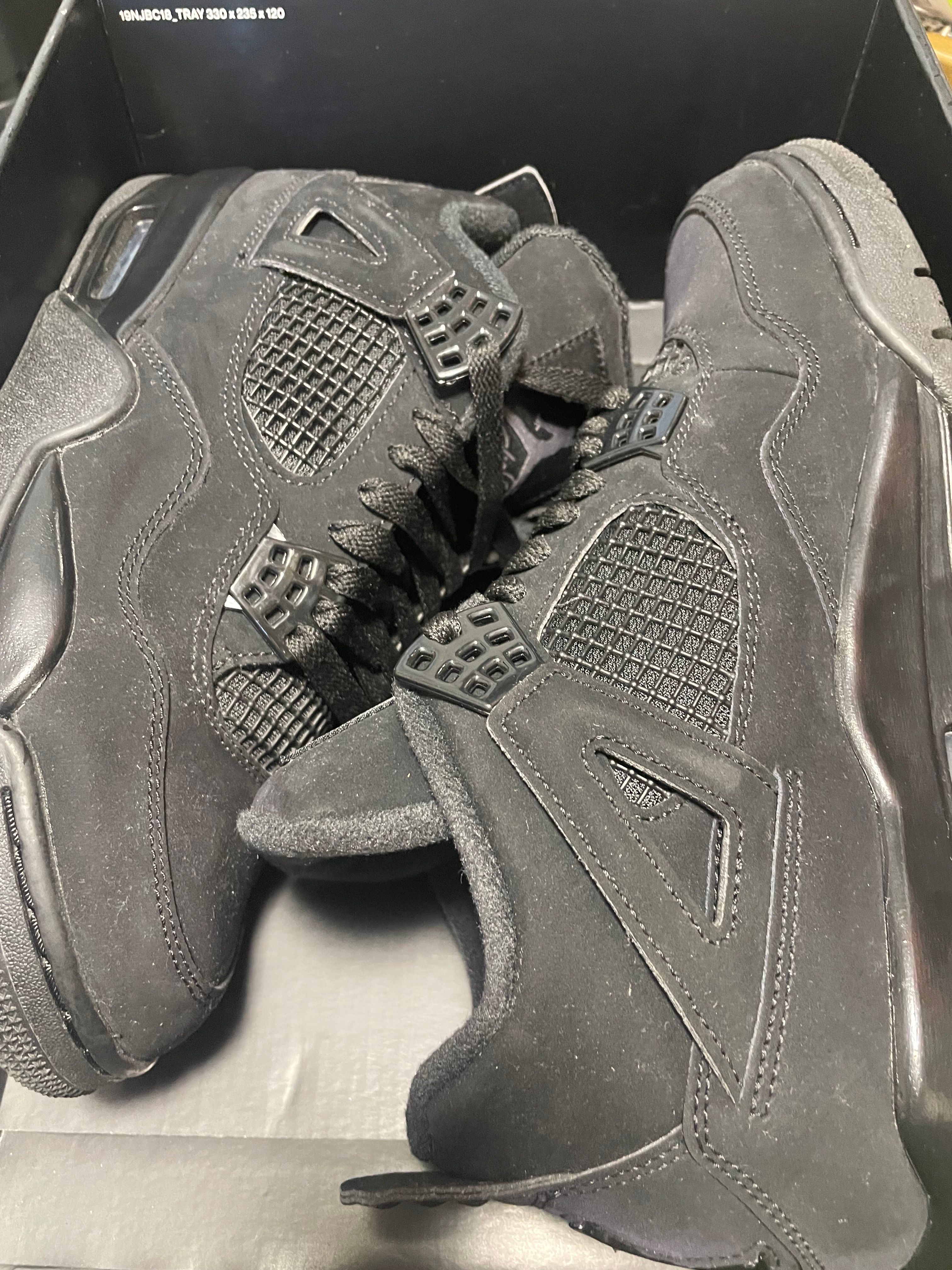 Nike Air Jordan 4 "Black Cat"