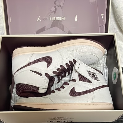 A Ma Maniere × Nike Air Jordan 1 Retro High OG "Sail and Burgundy"