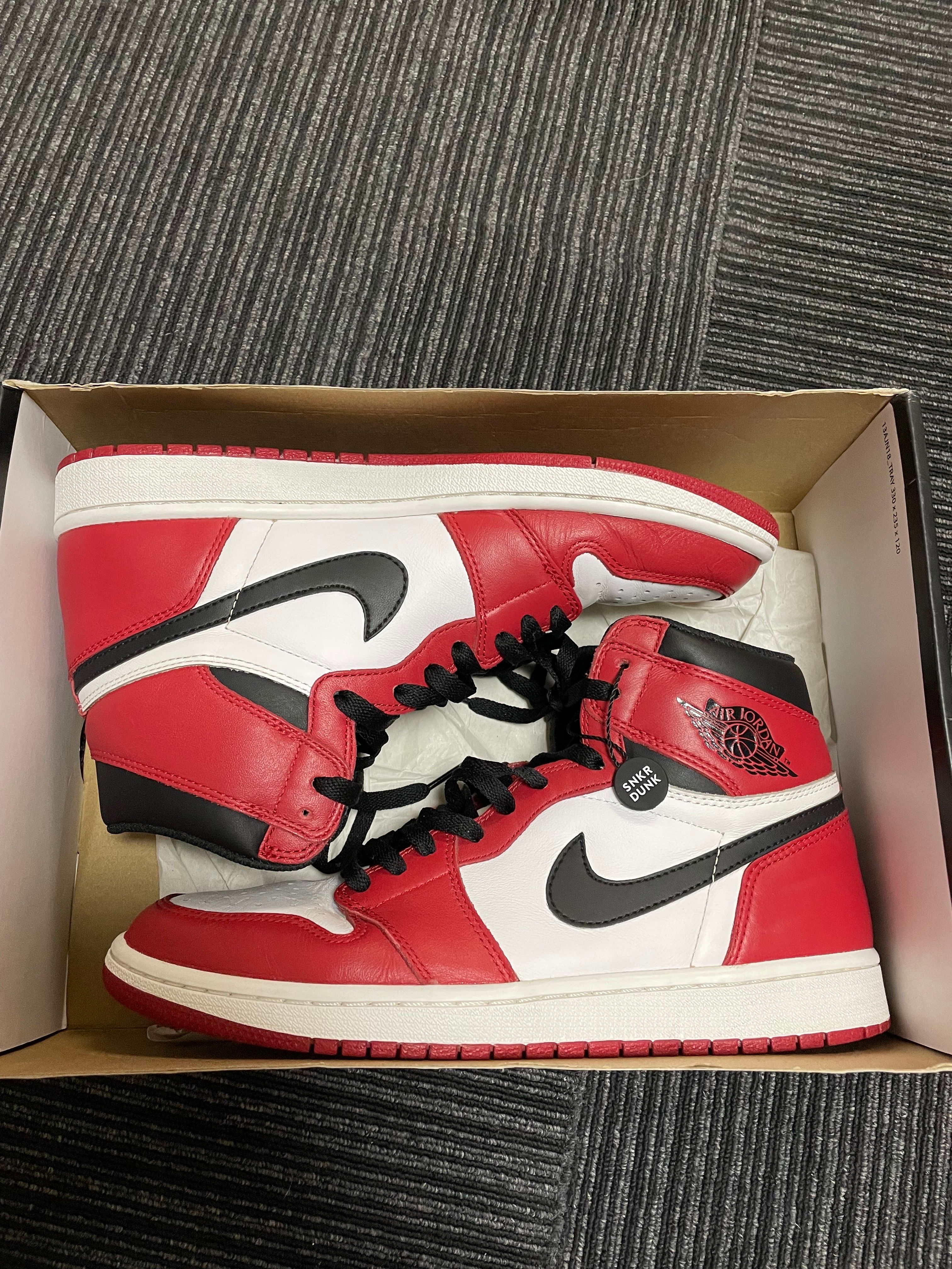 Nike Air Jordan 1 Retro High "Chicago" (2015)