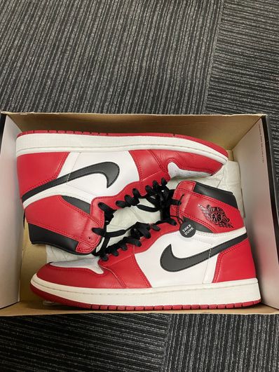 Nike Air Jordan 1 Retro High "Chicago" (2015)