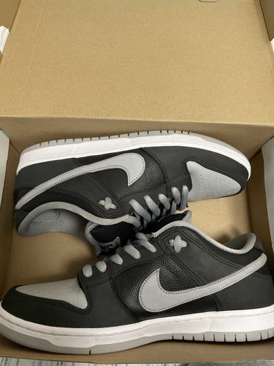 Nike SB Dunk Low "Shadow"