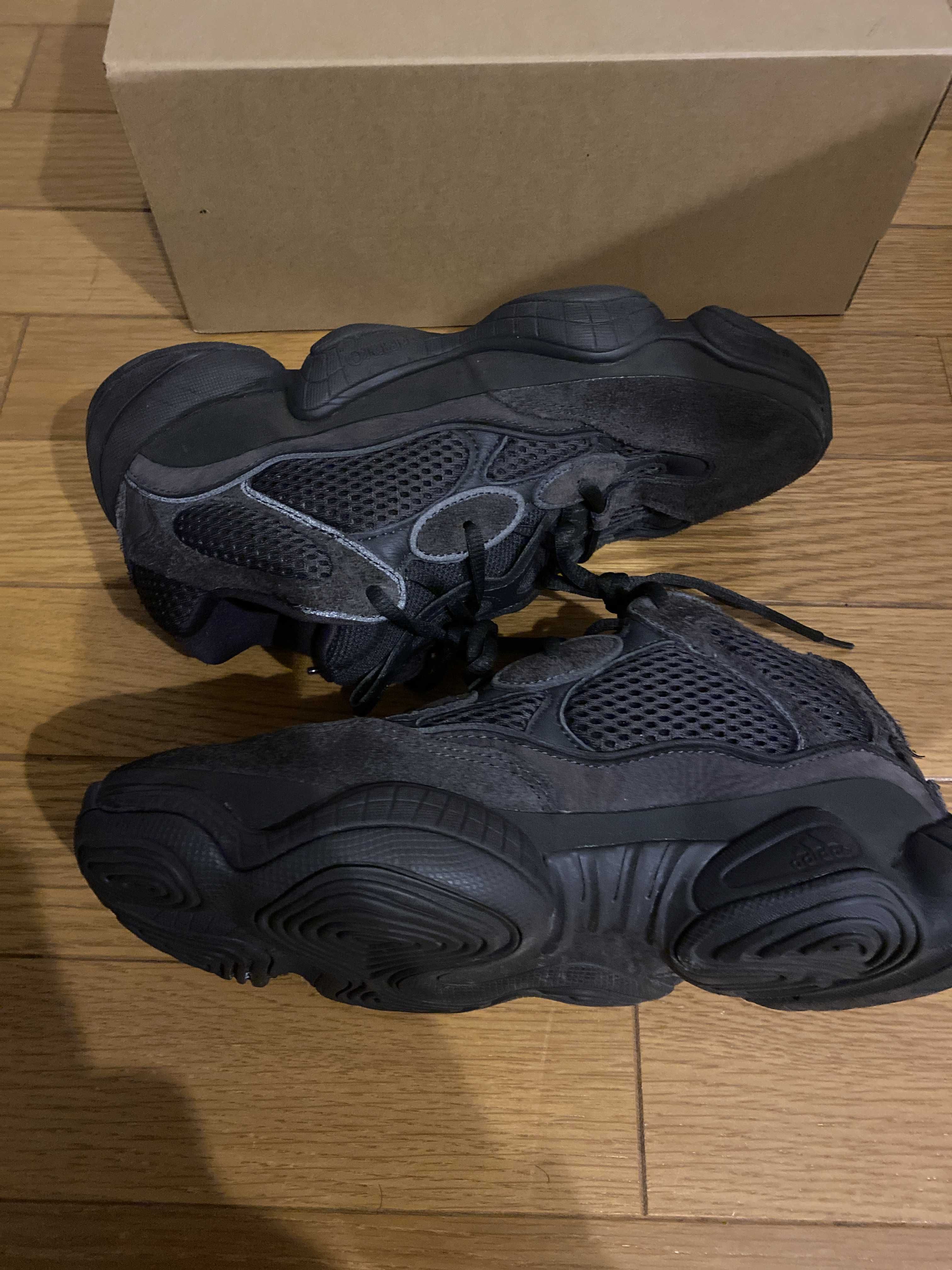 adidas YEEZY 500 "Utility Black"