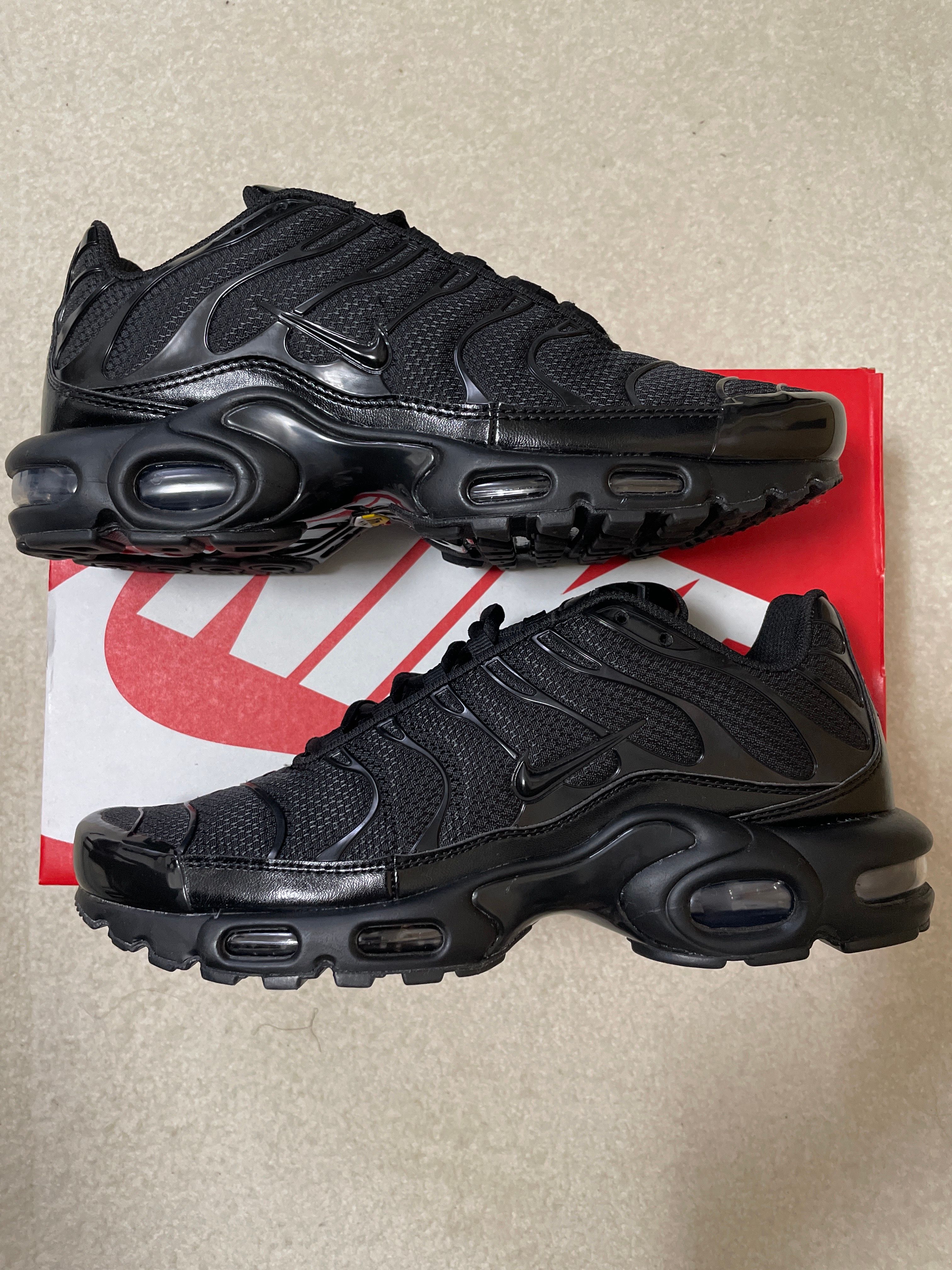Nike Air Max Plus "Triple Black"