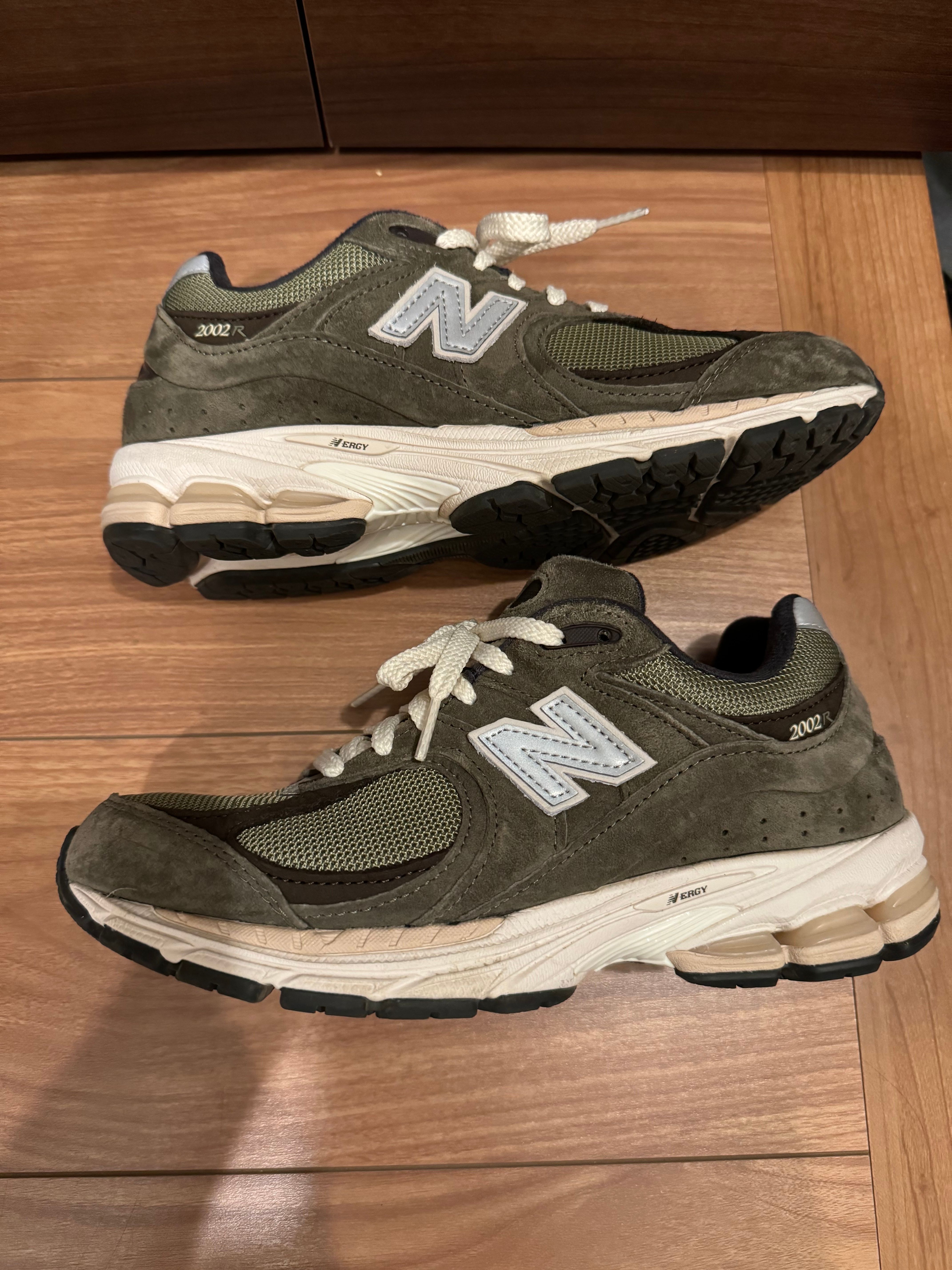New Balance 2002R "Olive Brown"