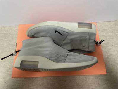 Fear Of God × Nike Air Moccasin "Pure Platinum"