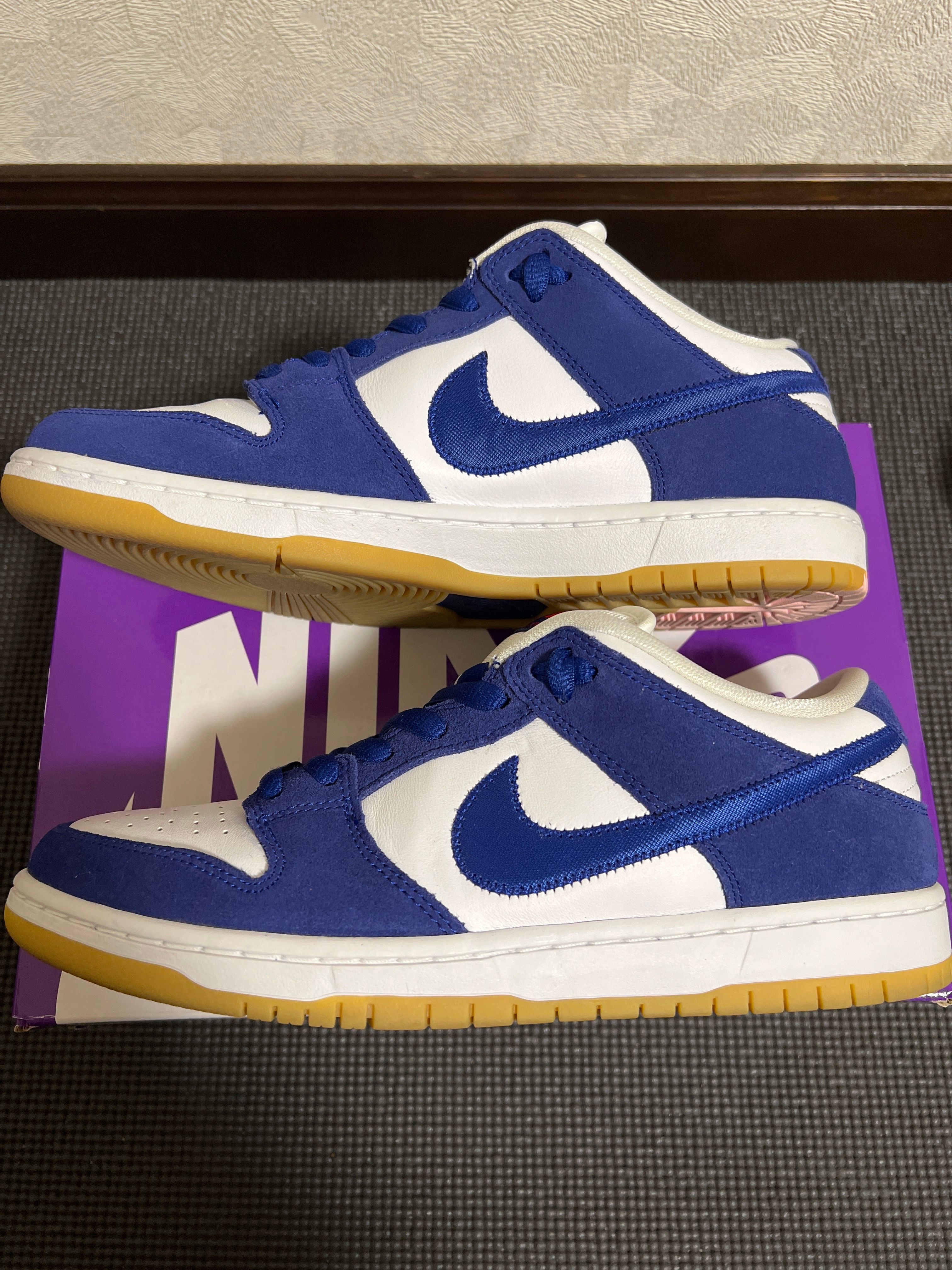 Nike SB Dunk Low "Los Angeles Dodgers/Deep Royal Blue"