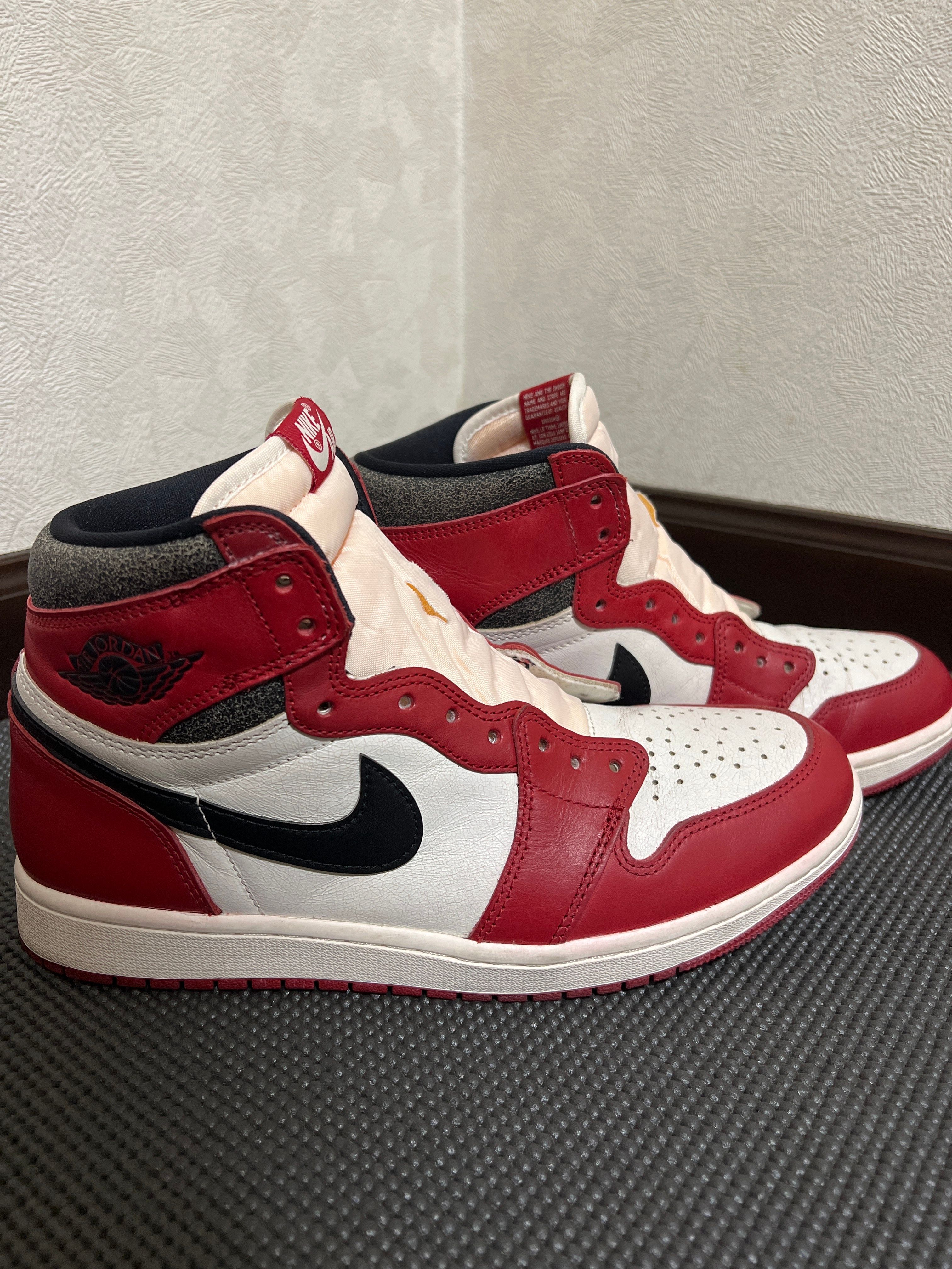 Nike Air Jordan 1 High OG "Lost & Found/Chicago"