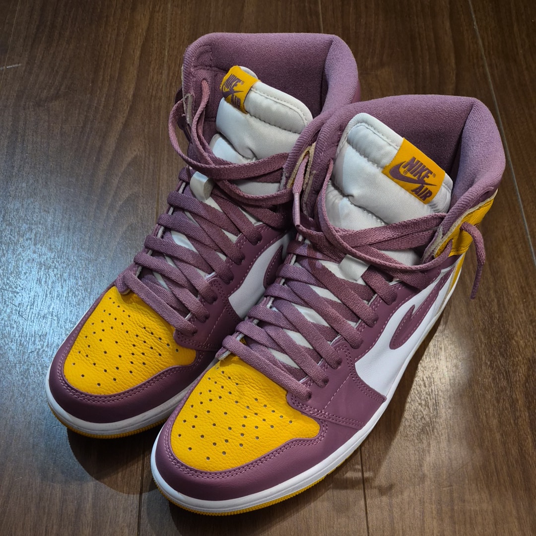 Nike Air Jordan 1 High OG "Brotherhood"