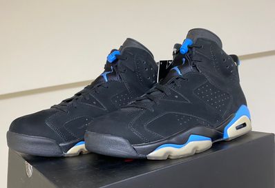 NIKE AIR JORDAN 6 RETRO "UNC"