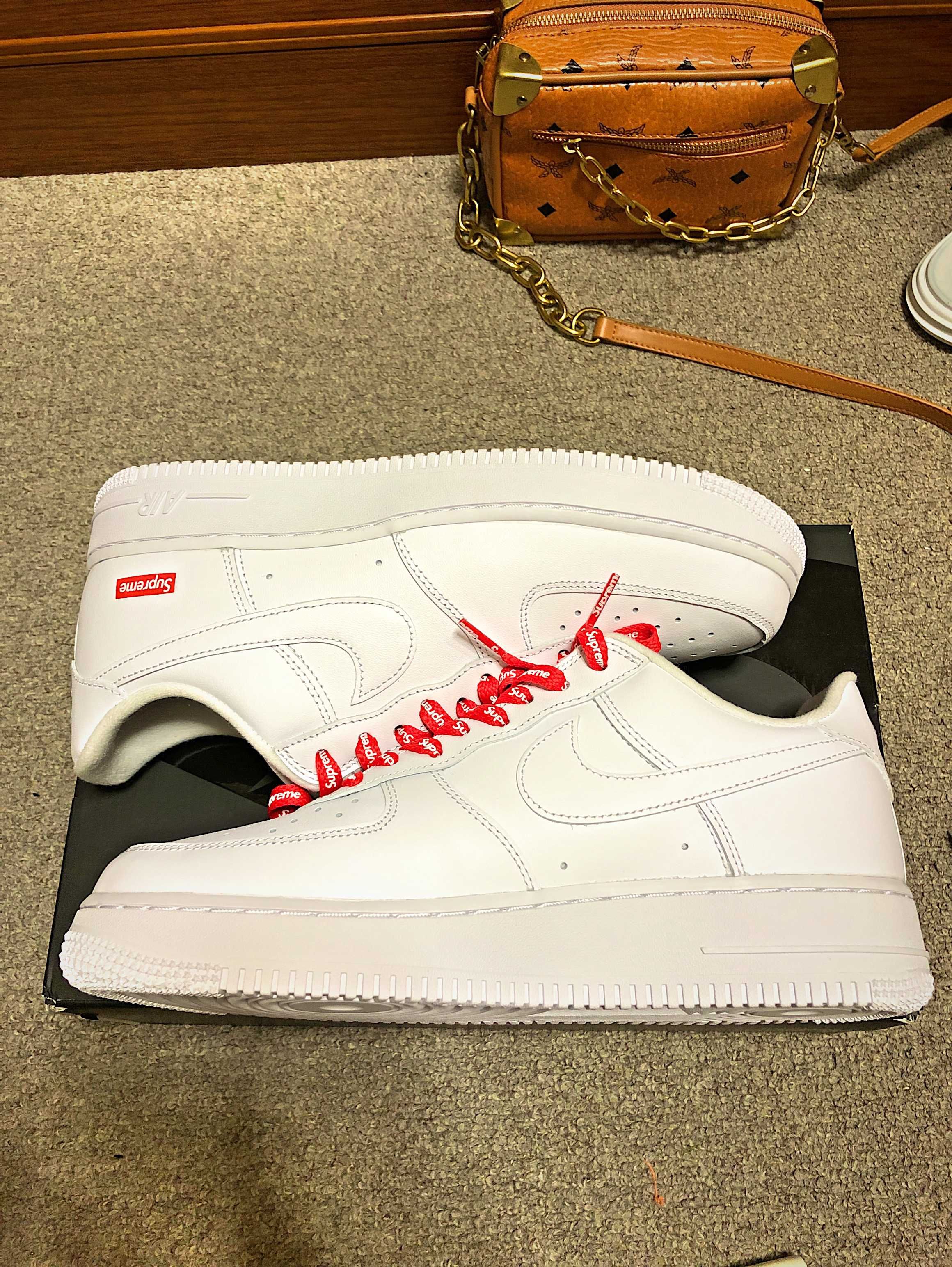 Supreme × Nike Air Force 1 Low "White"