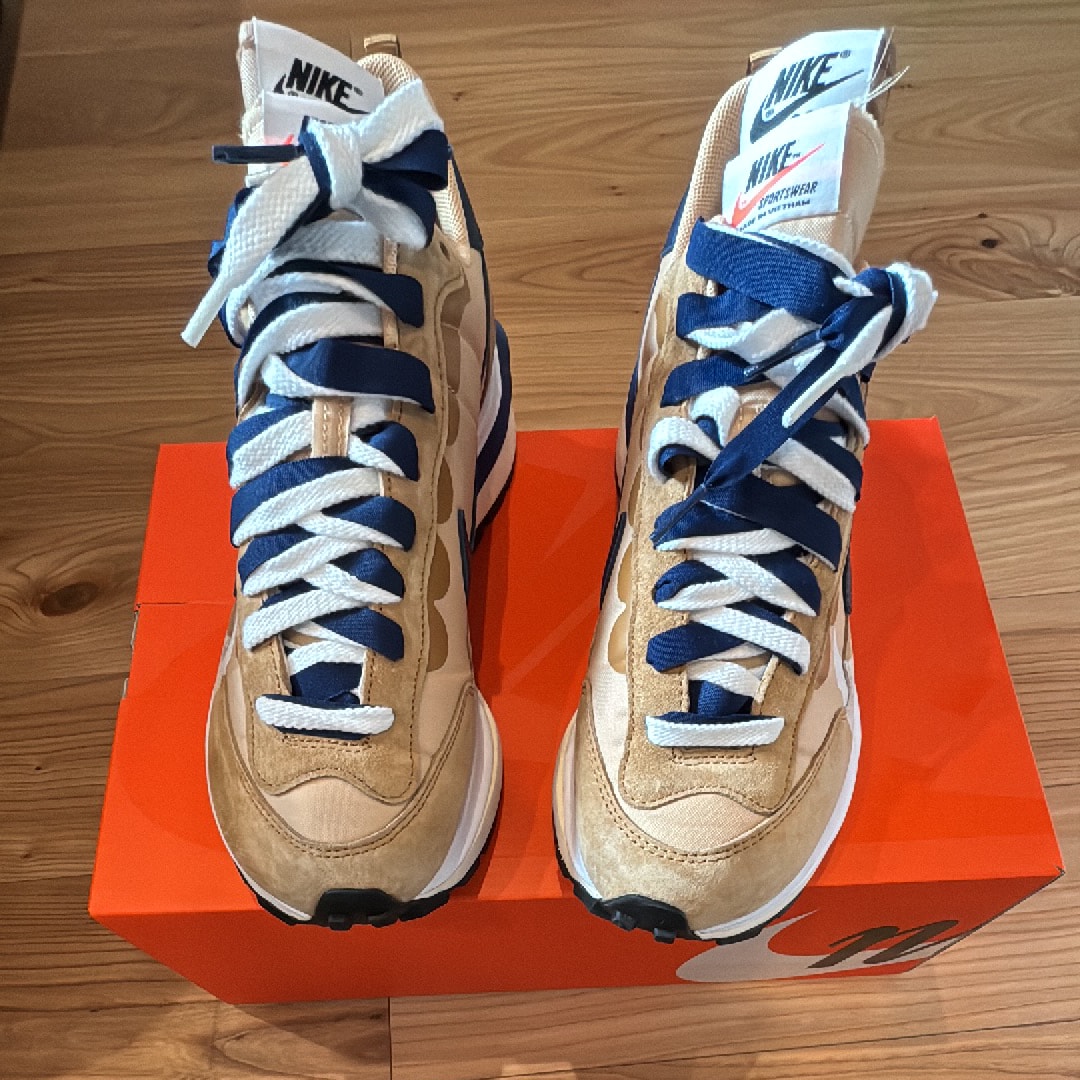 Sacai × Nike Vapor Waffle "Sesame And Blue Void"