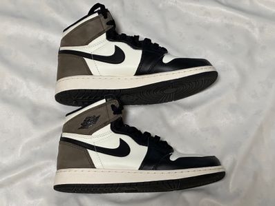Nike GS Air Jordan 1 High OG "Sail/Dark Mocha/Black"