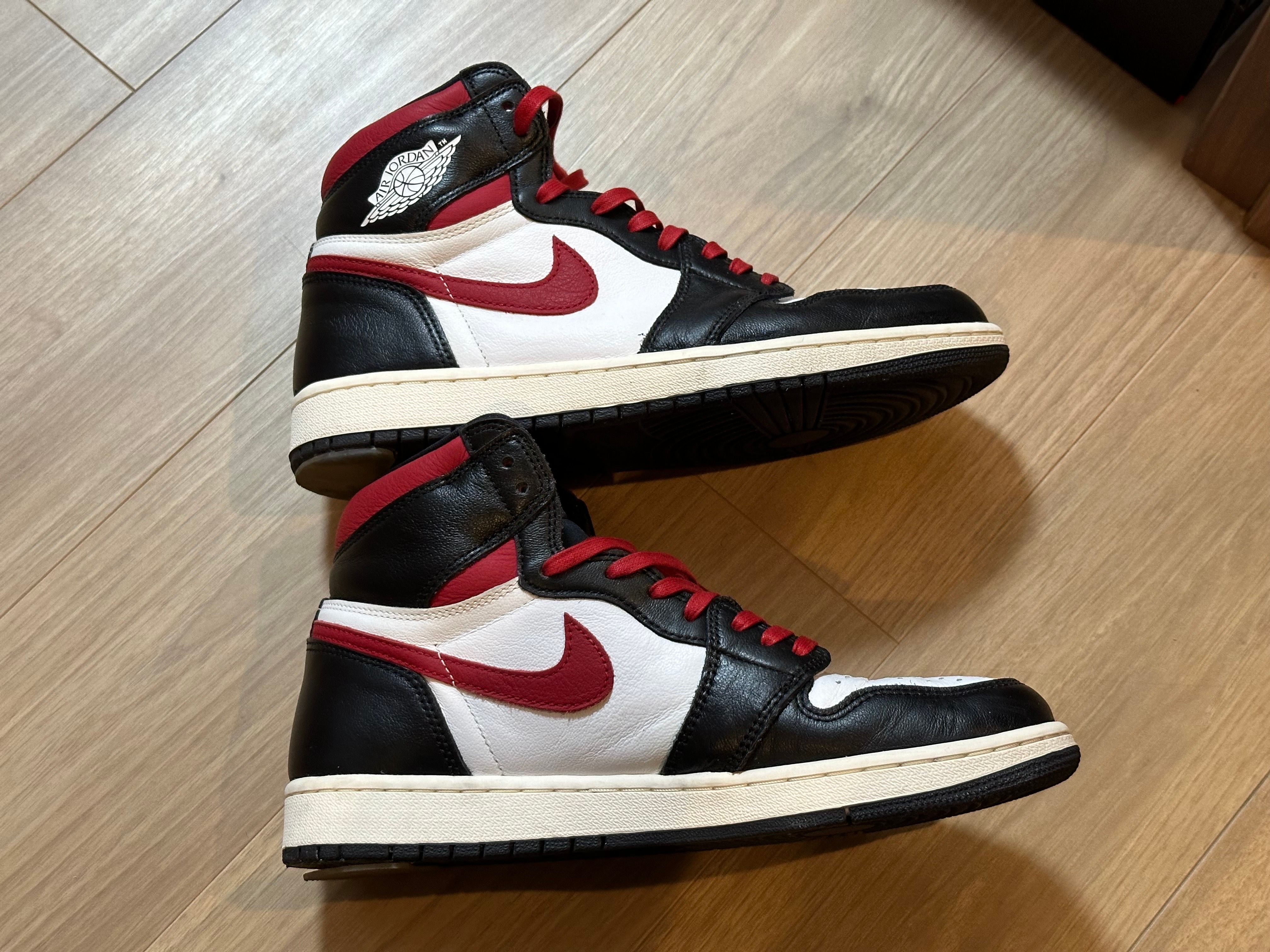 Nike Air Jordan 1 Retro High "Black/White/Sail/Gym Red"    