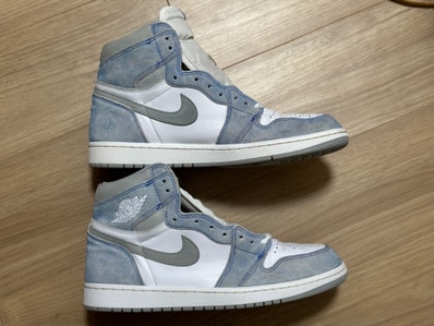 Nike Air Jordan 1 High OG "Hyper Royal"