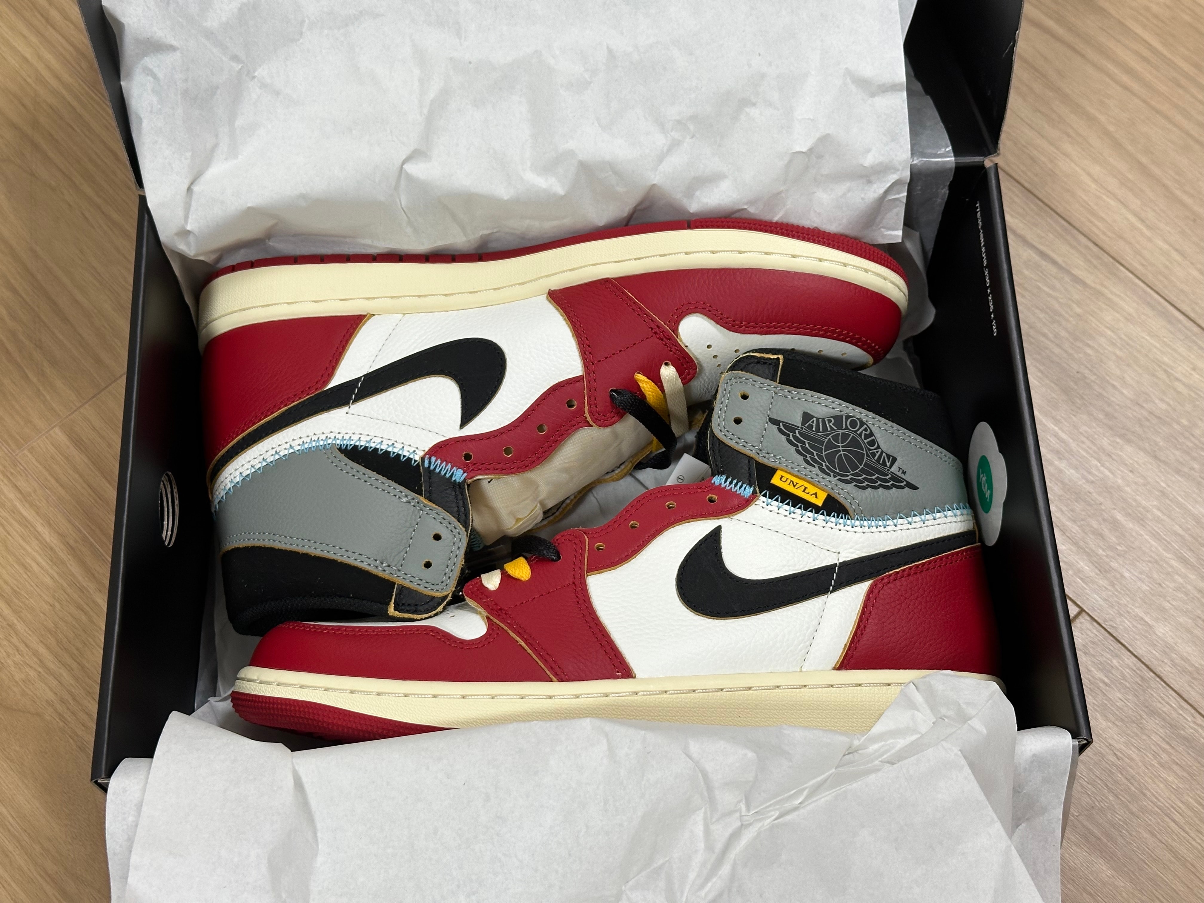 UNION × Nike Air Jordan 1 Retro High OG "Chicago/Shadow"