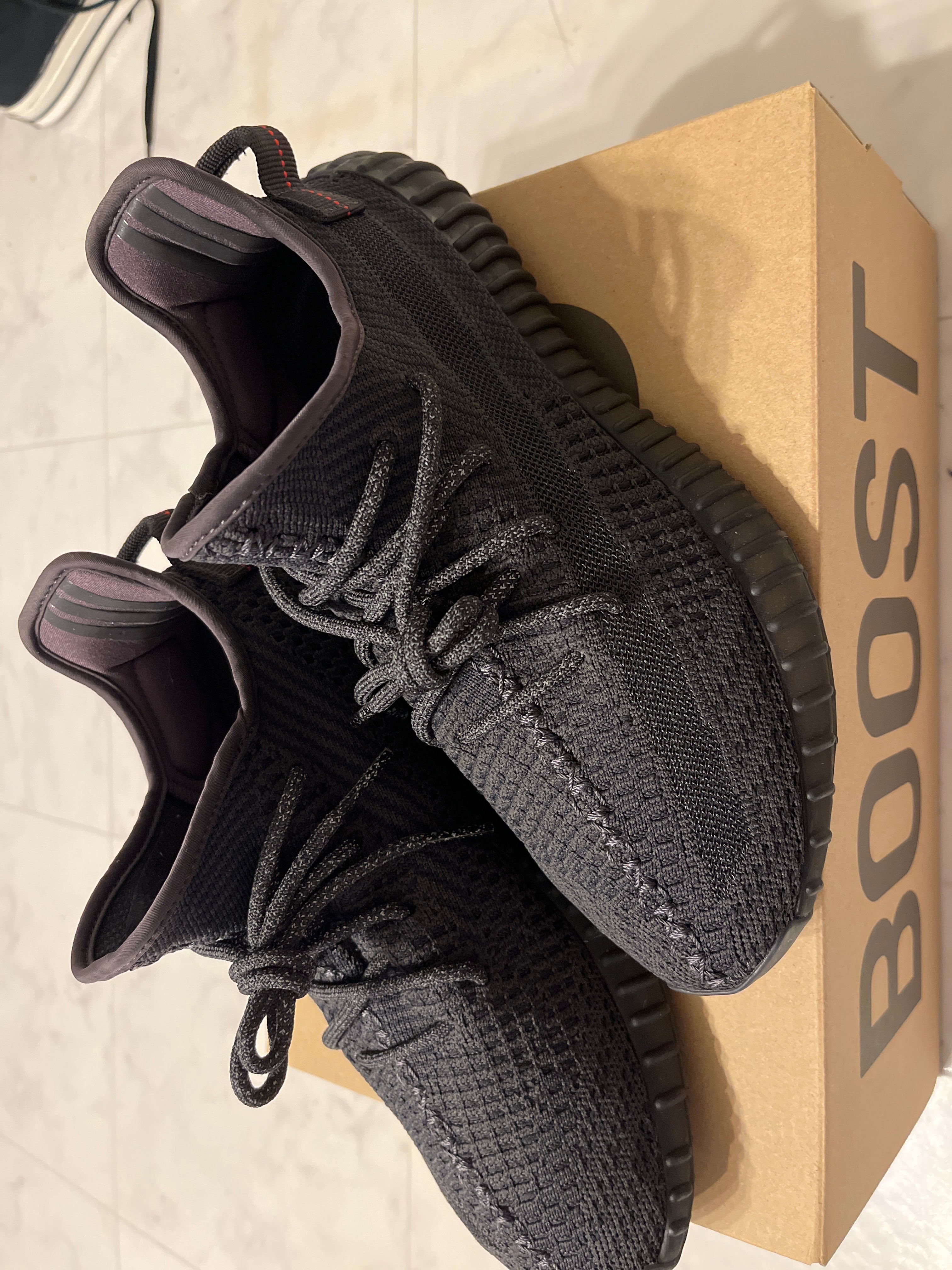 adidas YEEZY Boost 350 V2 "Black"