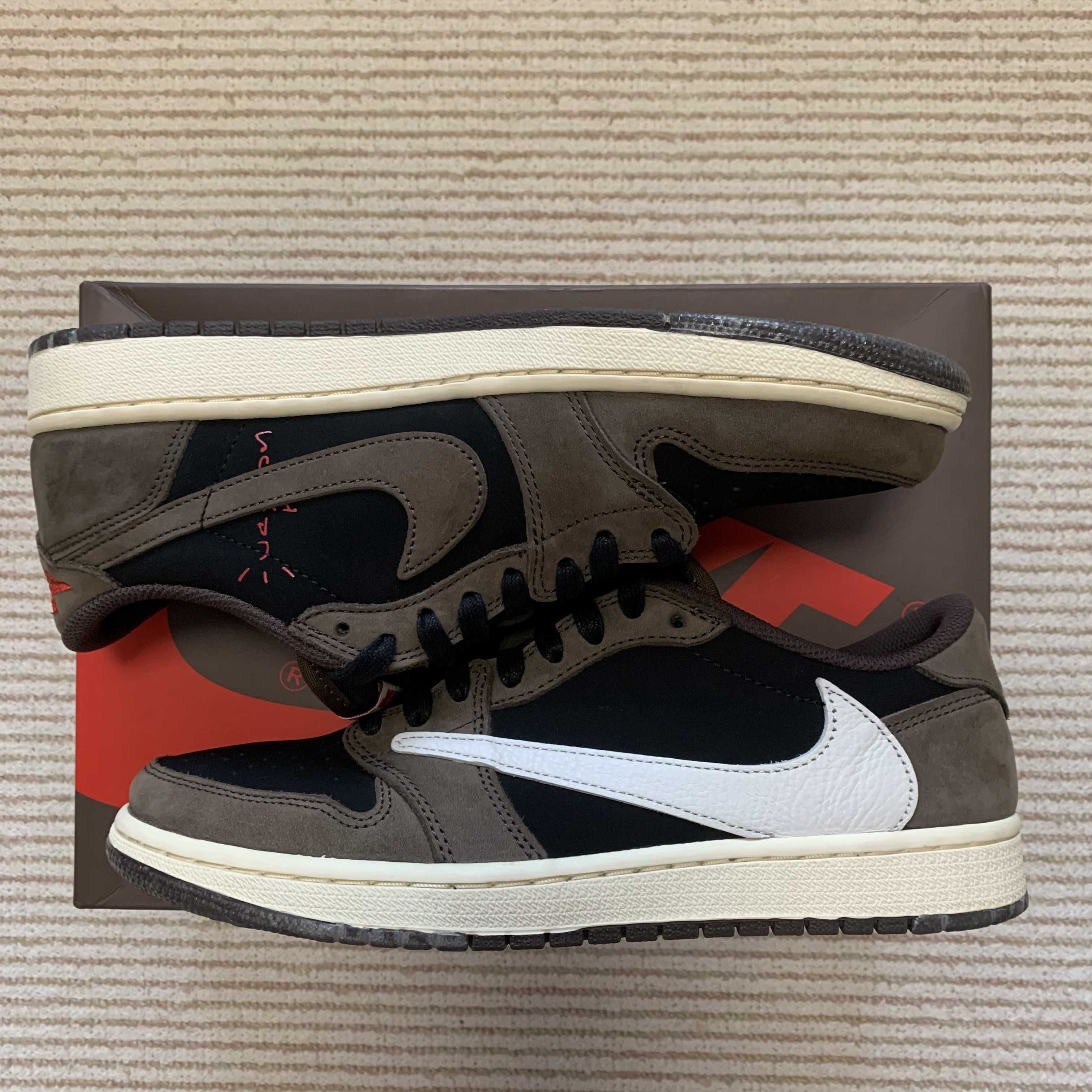 Travis Scott × Nike Air Jordan 1 Low OG SP-T  "Black/Dark Mocha"