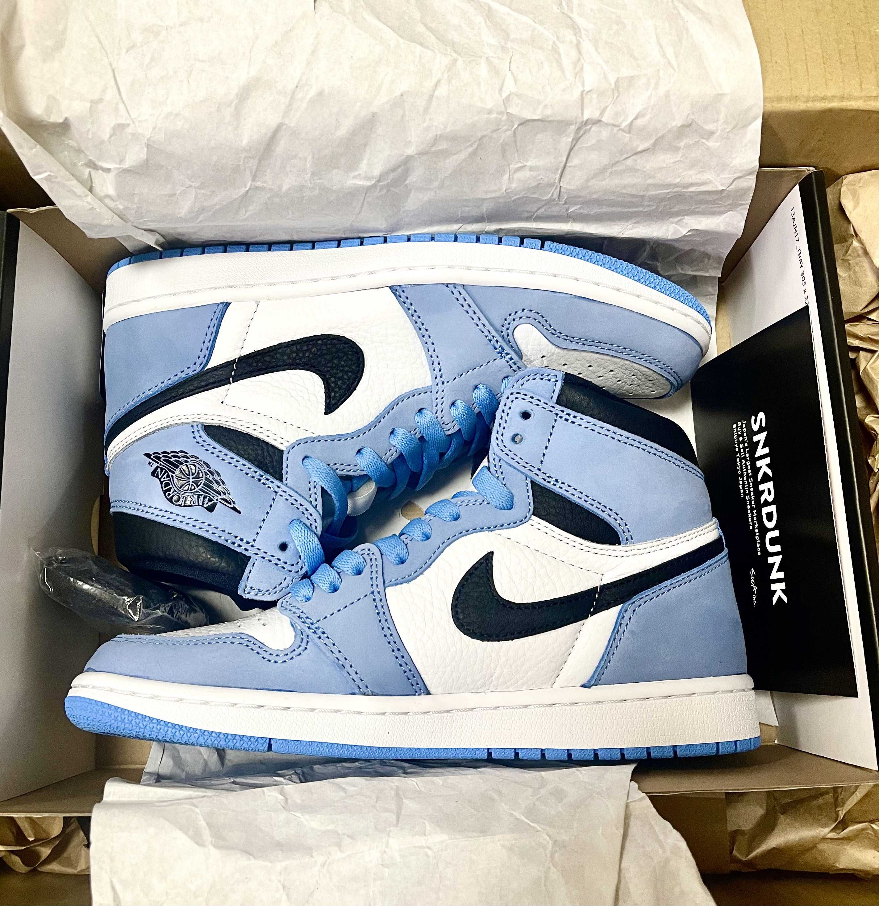 Nike GS Air Jordan 1 High "White/University Blue/Black"   