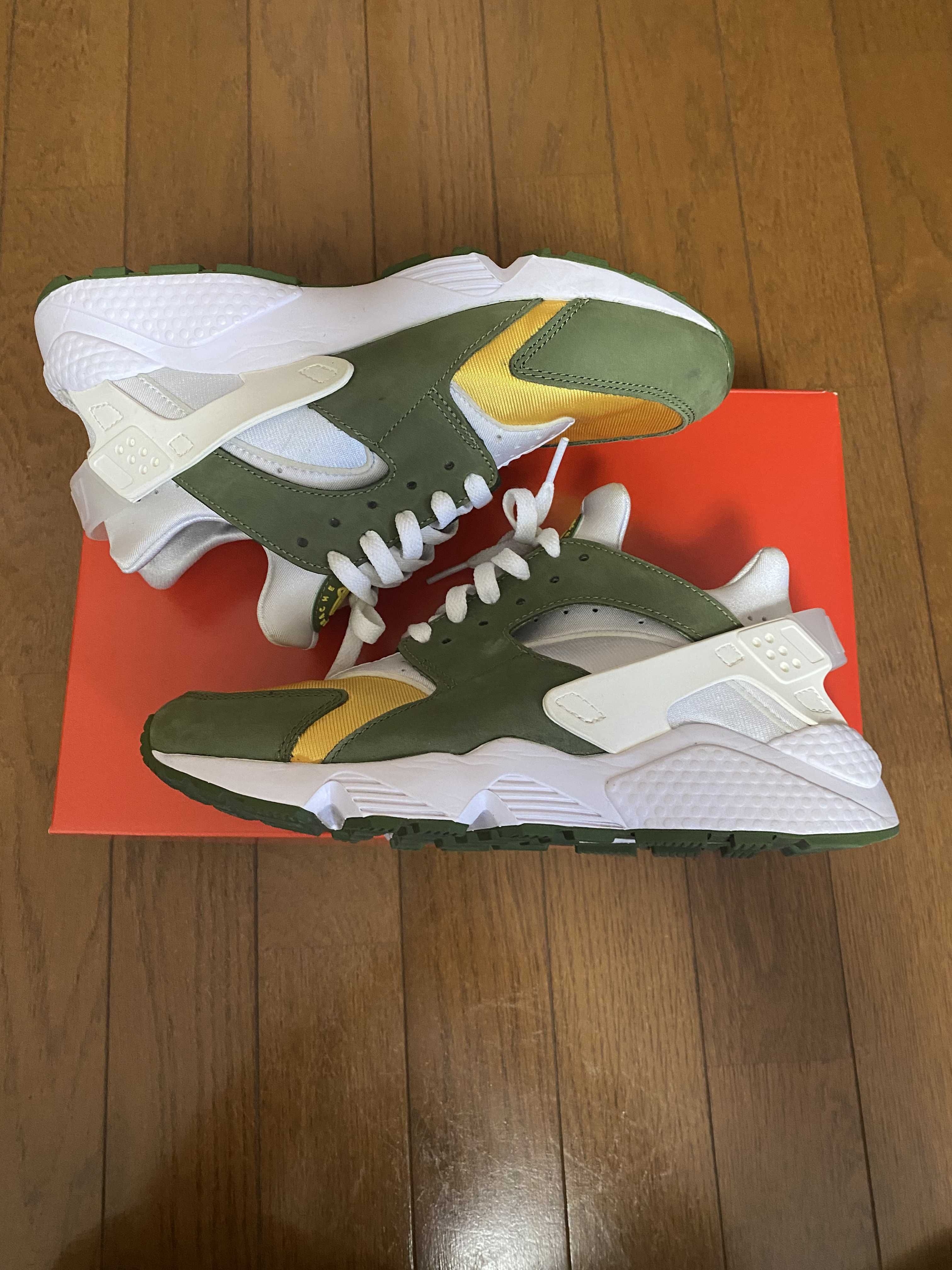 Stussy × Nike Air Huarache "Dark Olive"