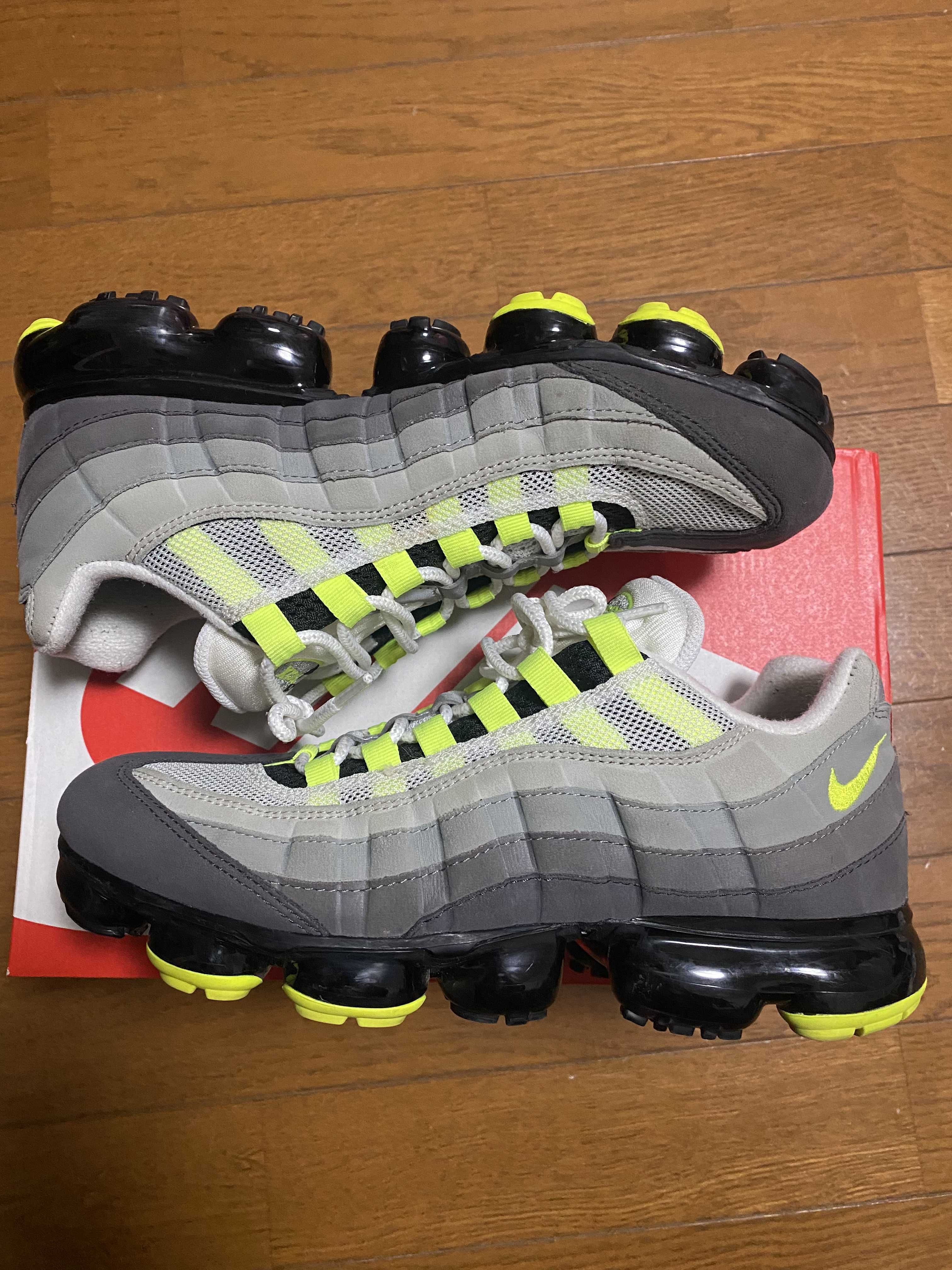 Nike Air Vapormax 95 "Neon"