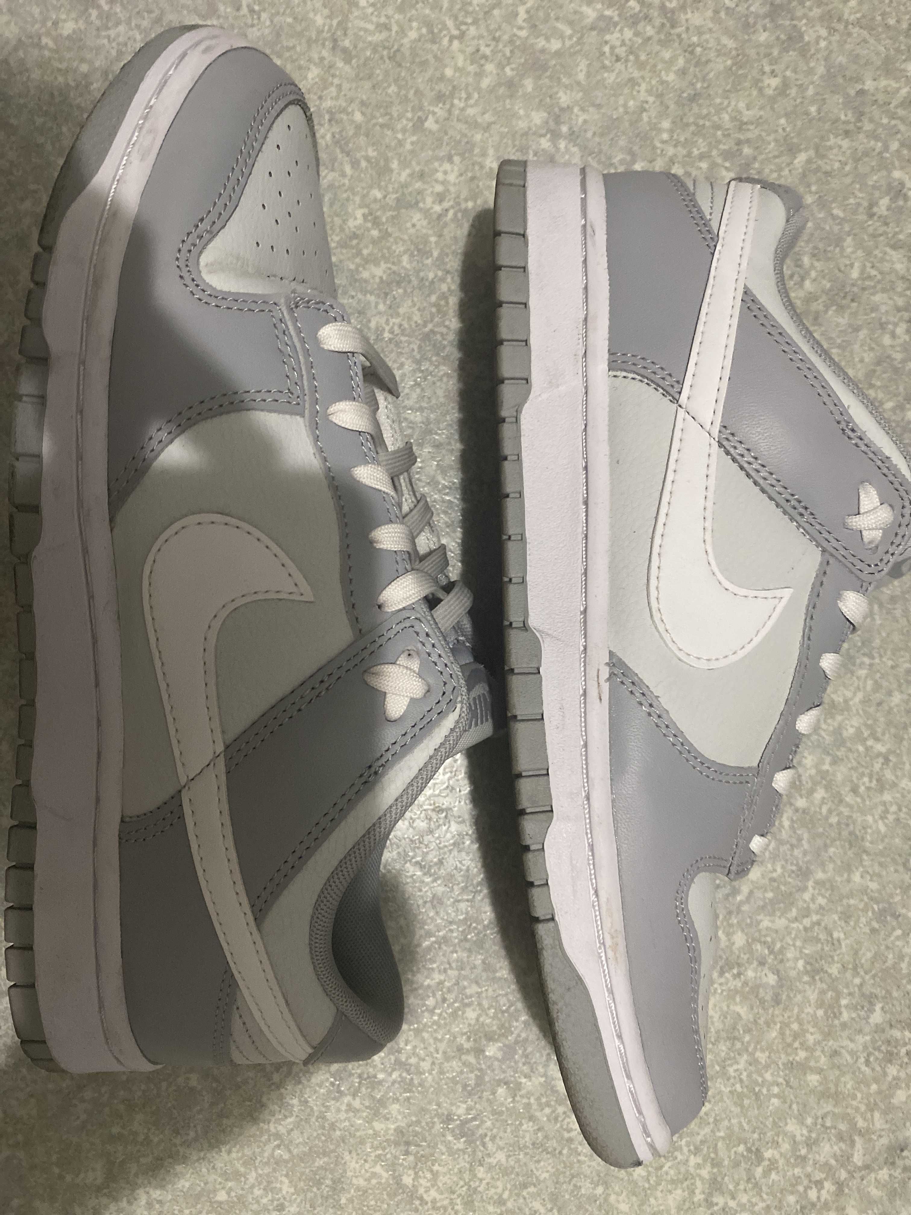 Nike Dunk Low "Pure Platinum/White/Wolf Gray"