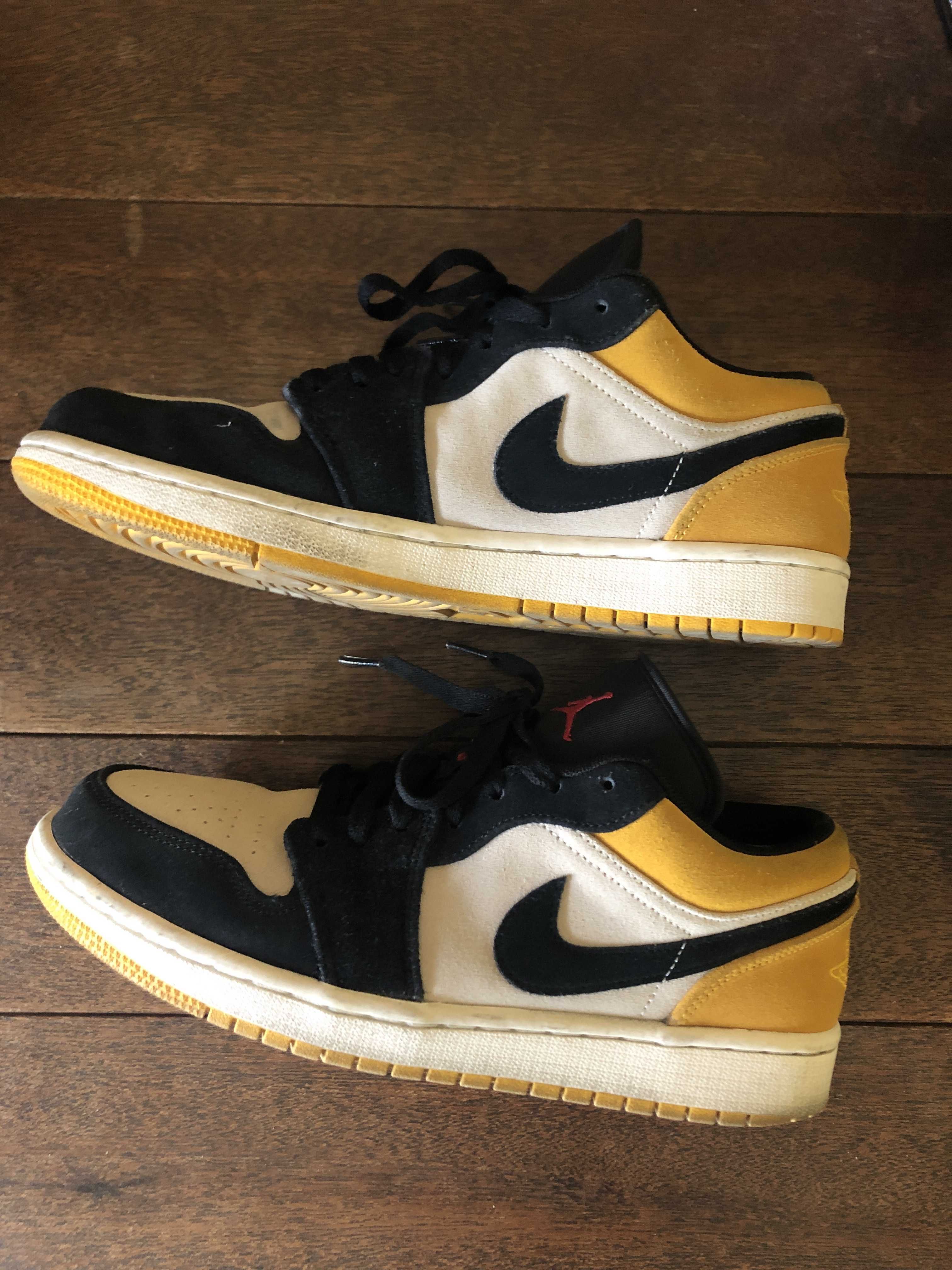 Nike Air Jordan 1 Low "Sail University Gold Black"