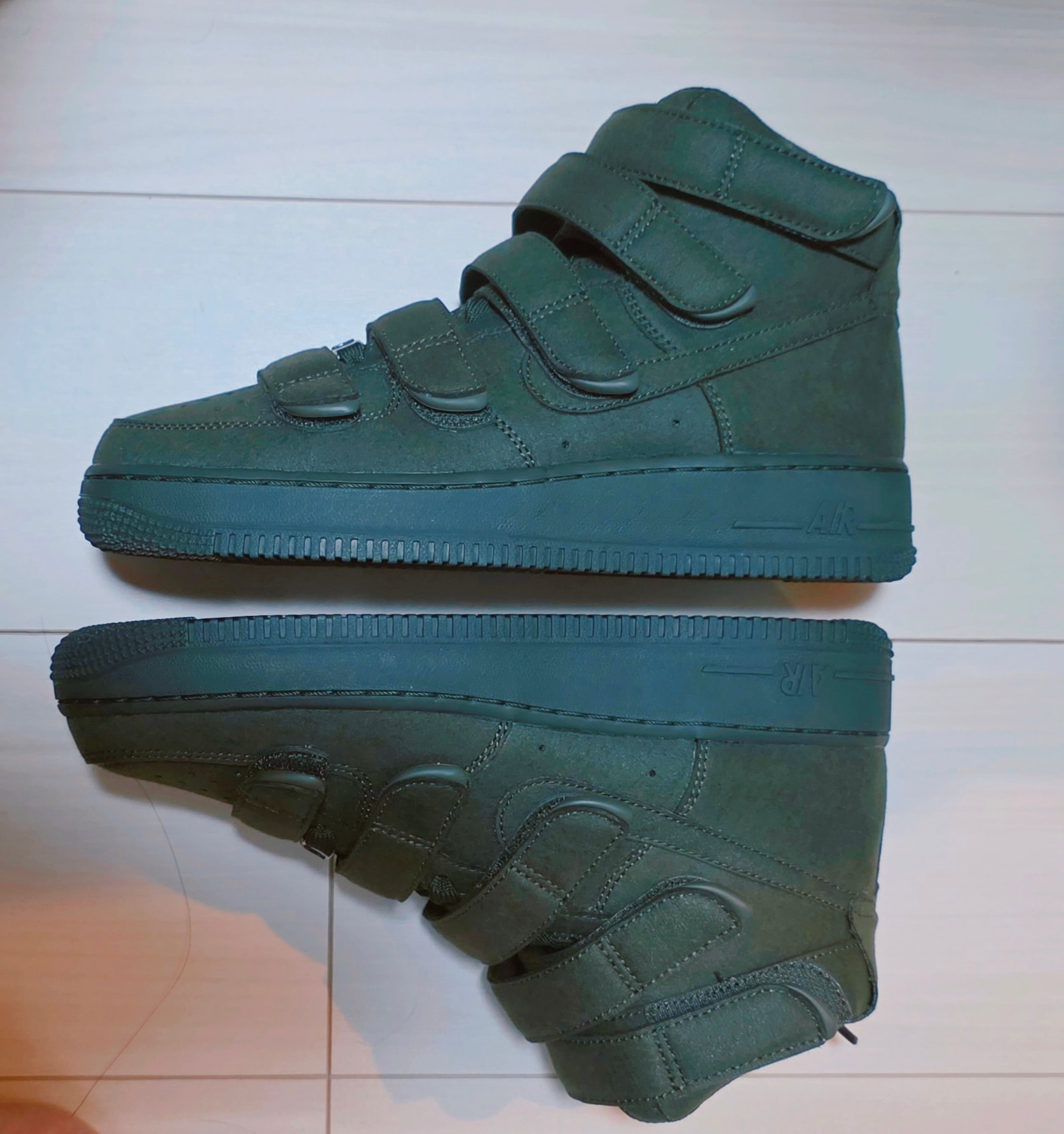 Billie Eilish × Nike Air Force 1 High '07 SP "Sequoia"