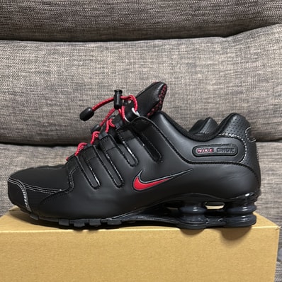 Nike Shox NZ "Black/White/Varsity Red"
