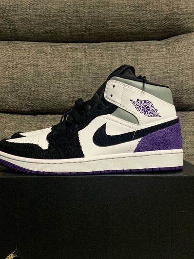 Nike Air Jordan 1 Mid "Purple"