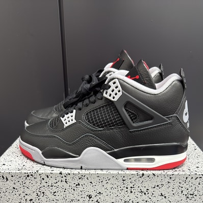 Nike Air Jordan 4 Retro "Bred Reimagined"
