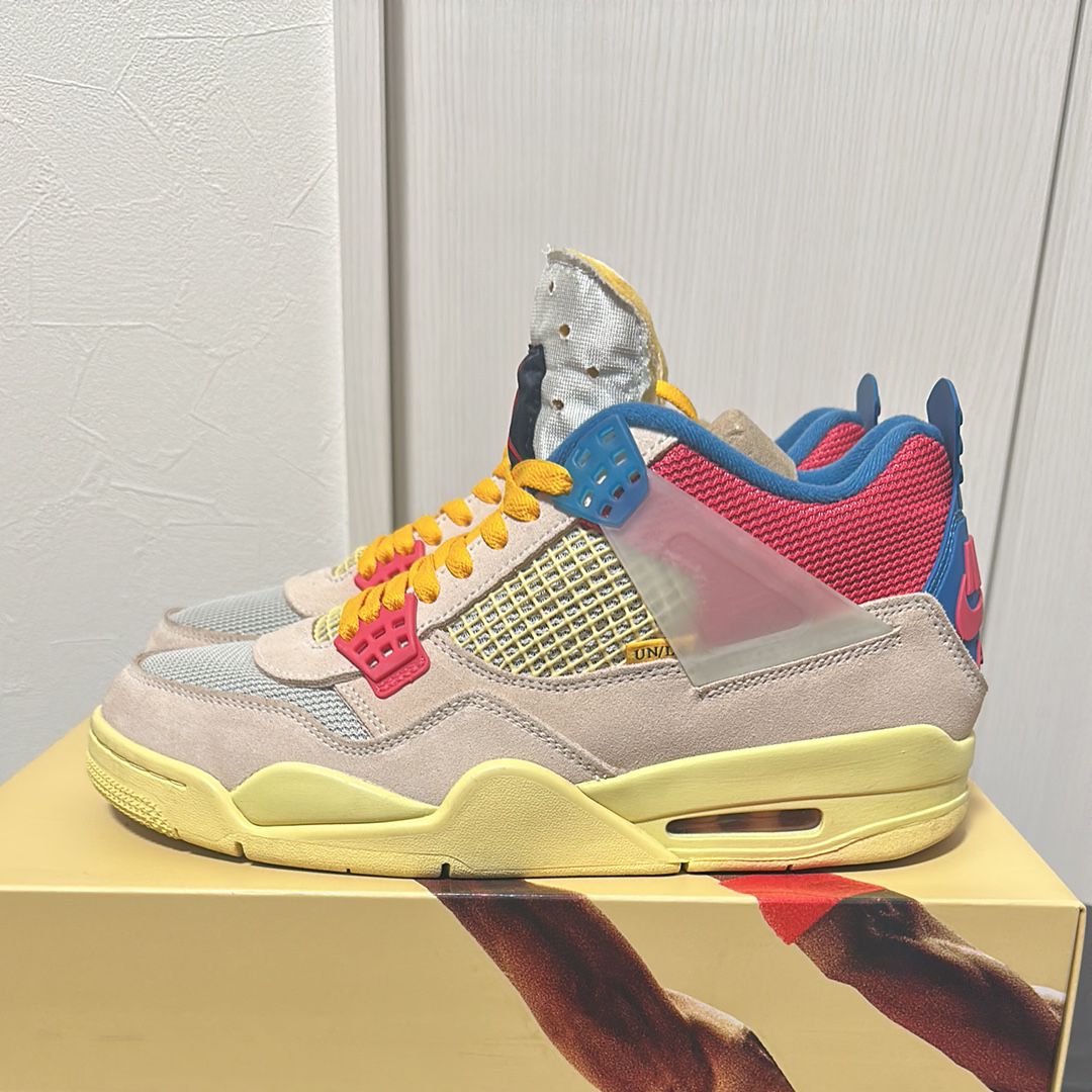 UNION × Nike Air Jordan 4 SP "Guava Ice/Light Fusion Red"