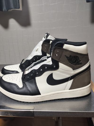 Nike Air Jordan 1 High OG "Sail/Dark Mocha/Black"