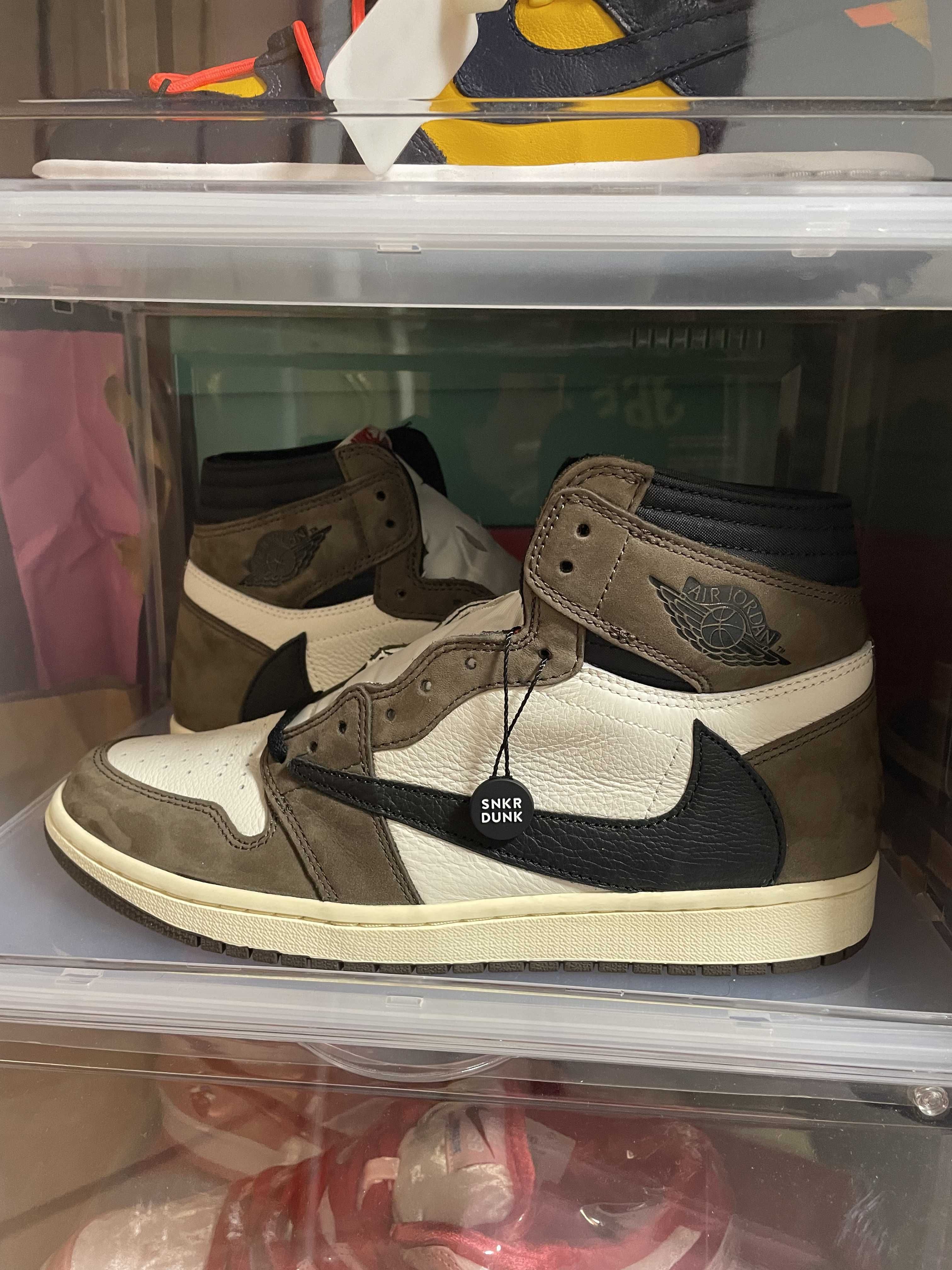 Travis Scott × Nike Air Jordan 1 Retro High OG TS SP "Sail/Dark Mocha"