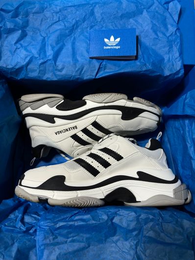 adidas × BALENCIAGA Triple S