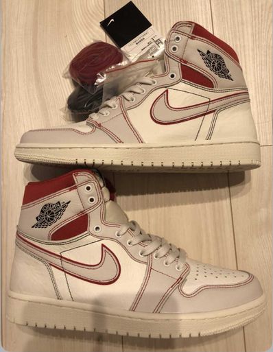 Nike Air Jordan 1 Retro High OG "Sail/University Red"