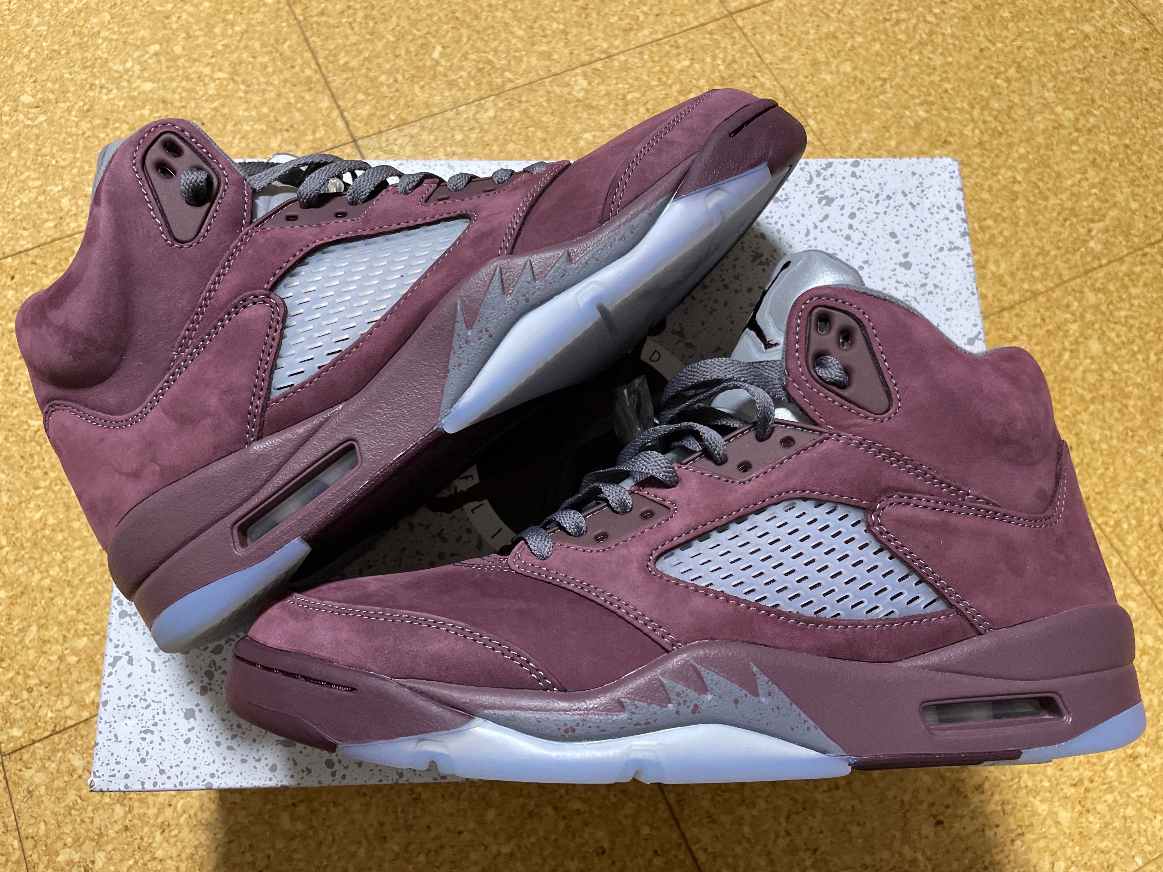 Nike Air Jordan 5 Retro SE "Burgundy"