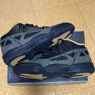 Nike Women's Air Jordan 11 Retro Low IE "Black Metallic Gold"