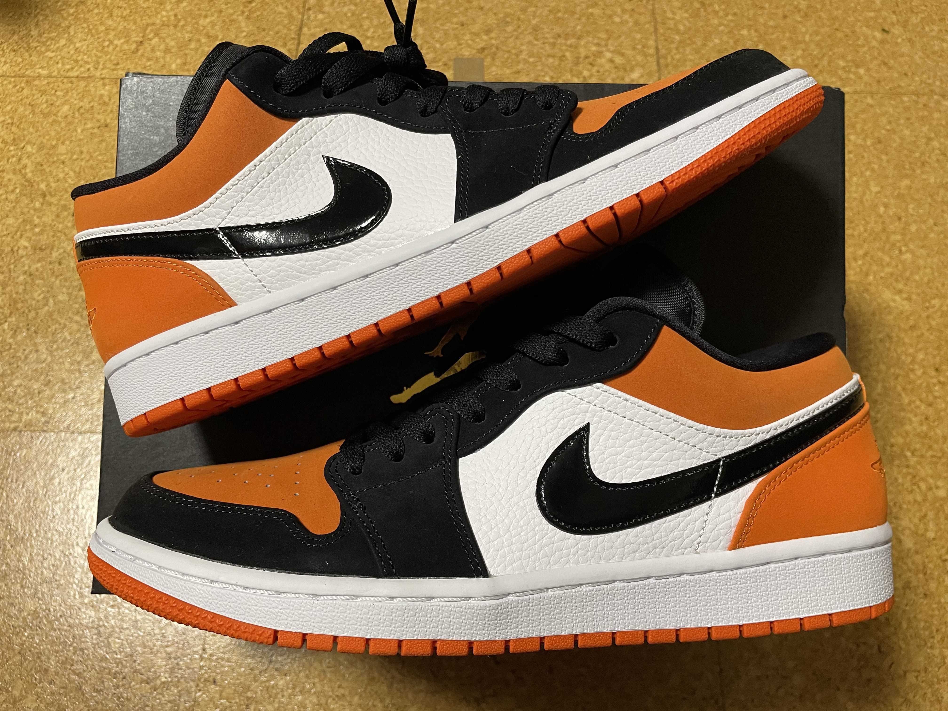 Nike Air Jordan 1 Low "Shattered Backboard"