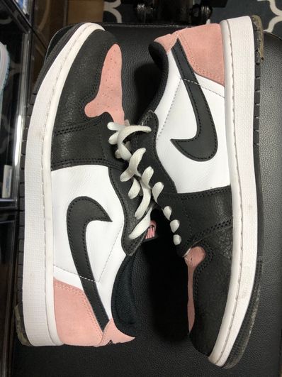 Nike Air Jordan 1 Low OG "Bleached Coral"