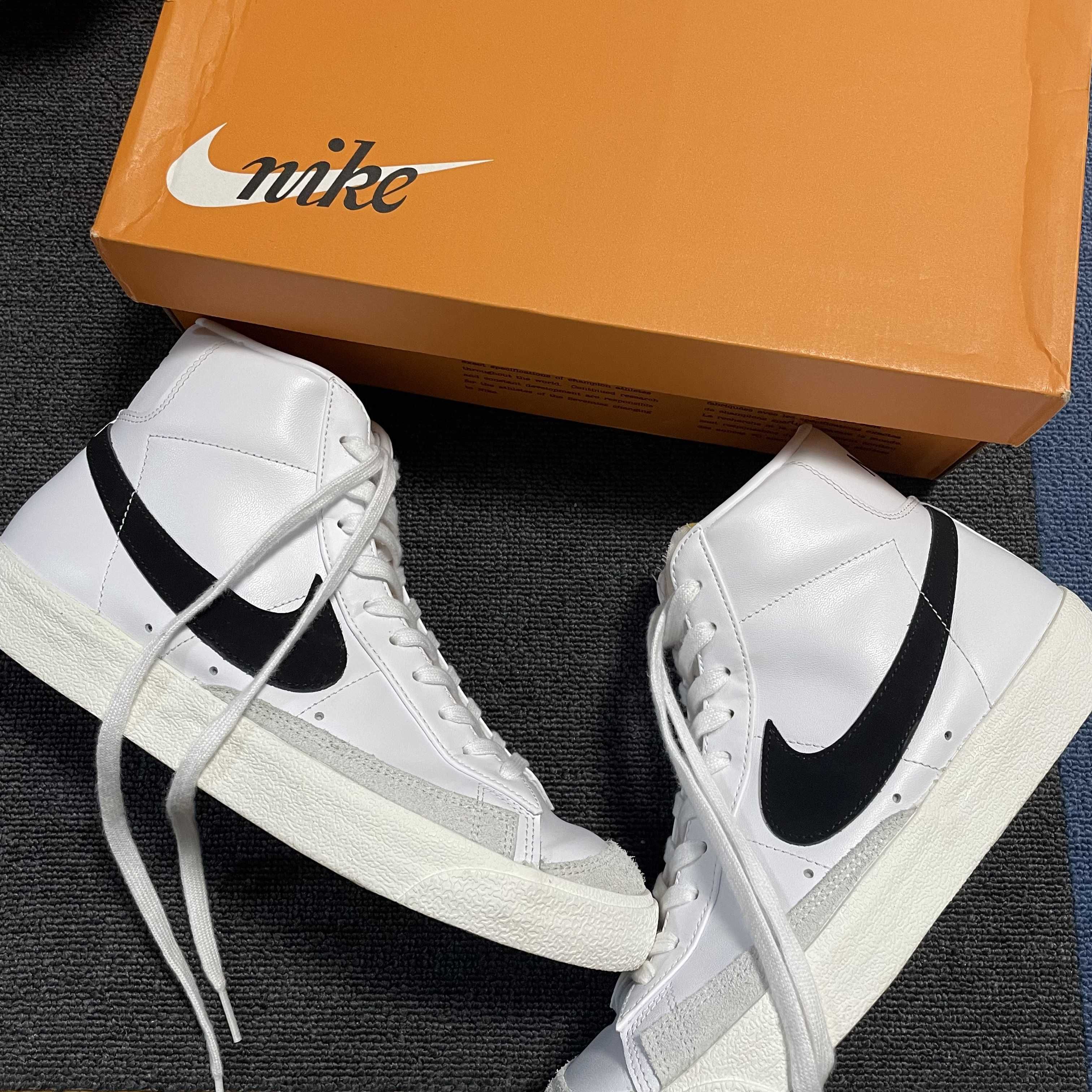 Nike Blazer Mid '77 Vintage "White/Black"