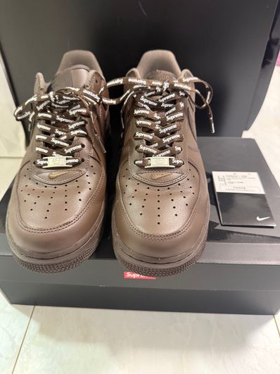 Supreme × Nike Air Force 1 Low "Baroque Brown"