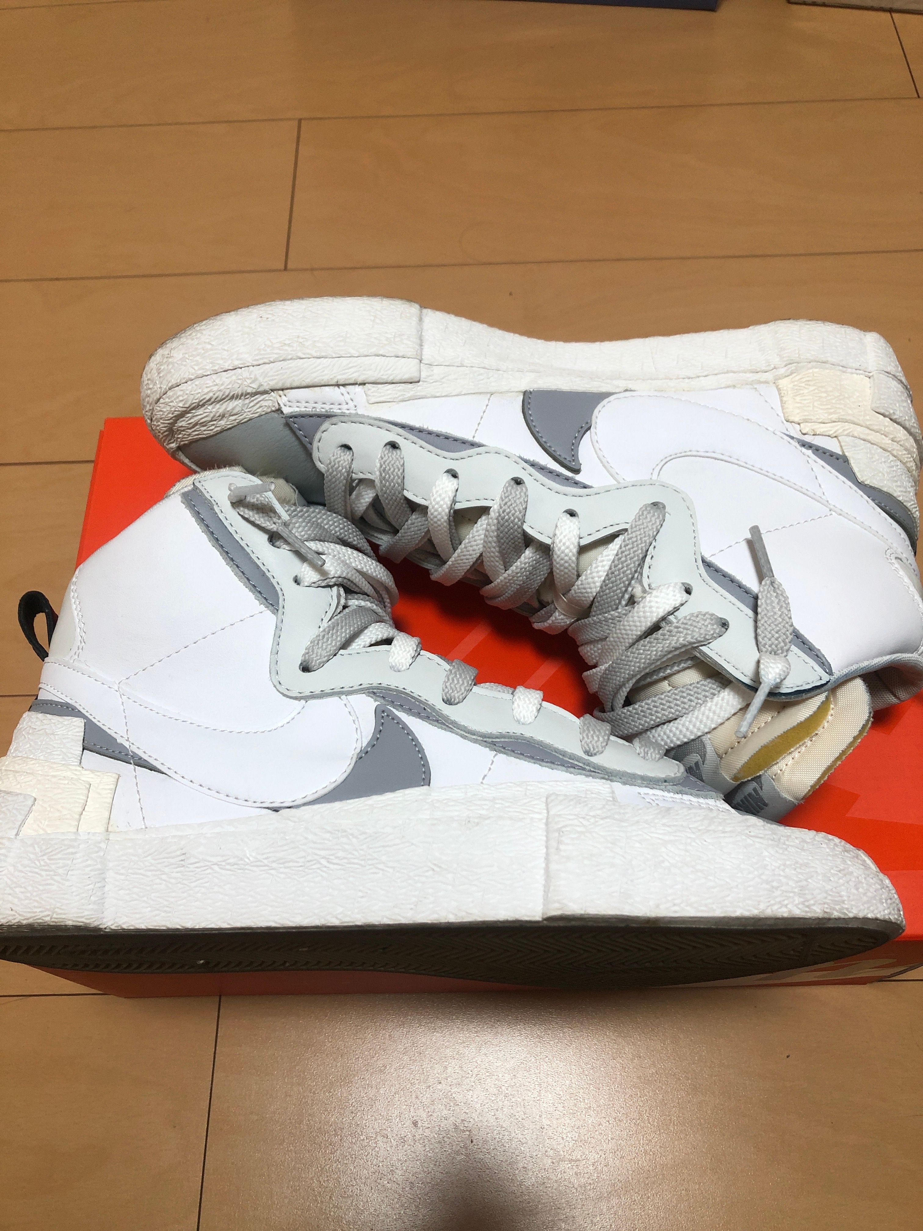 sacai × NIKE BLAZER MID "WHITE/WOLF GREY"