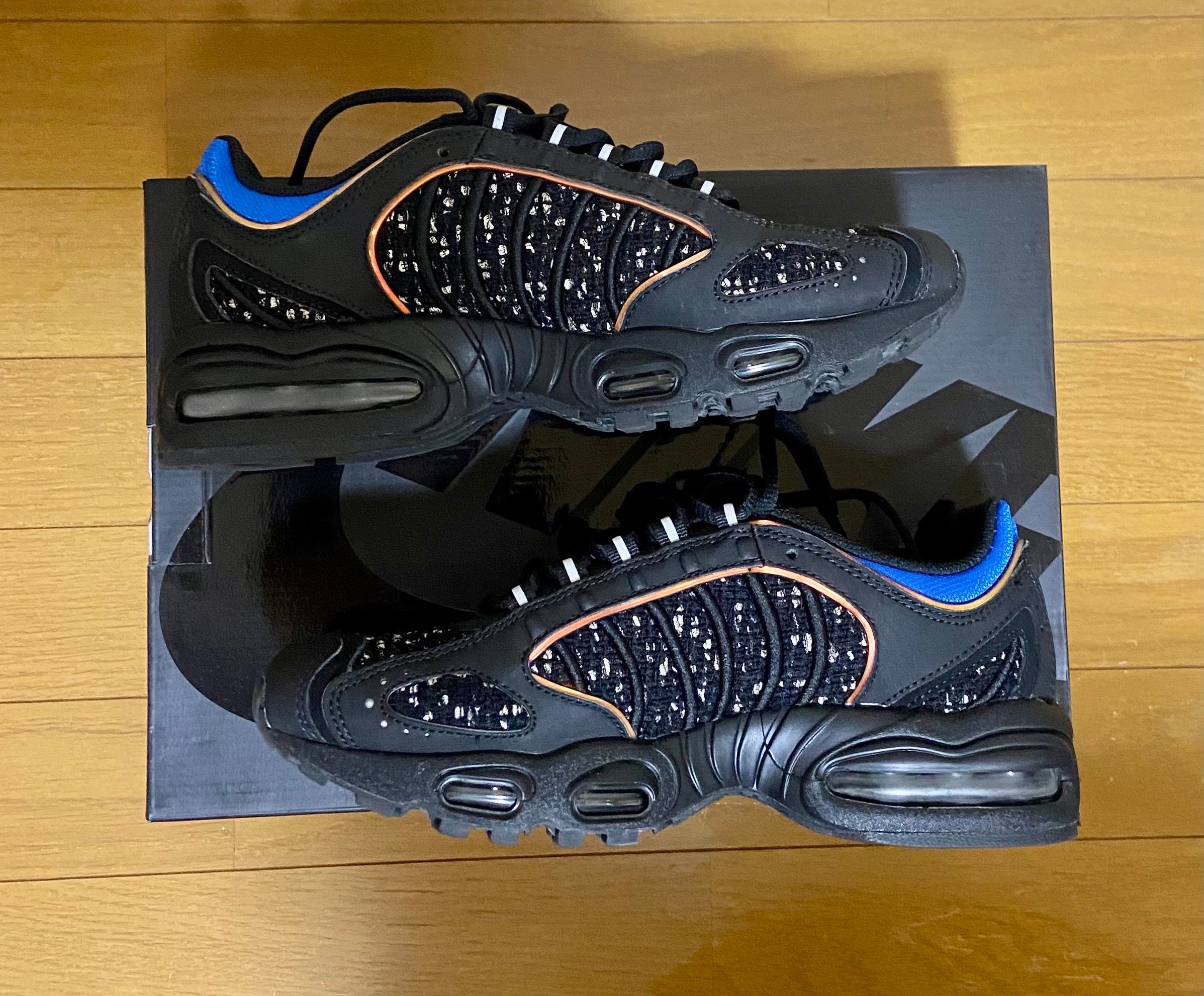 Supreme × Nike Air Max Tailwind 4 "Black"